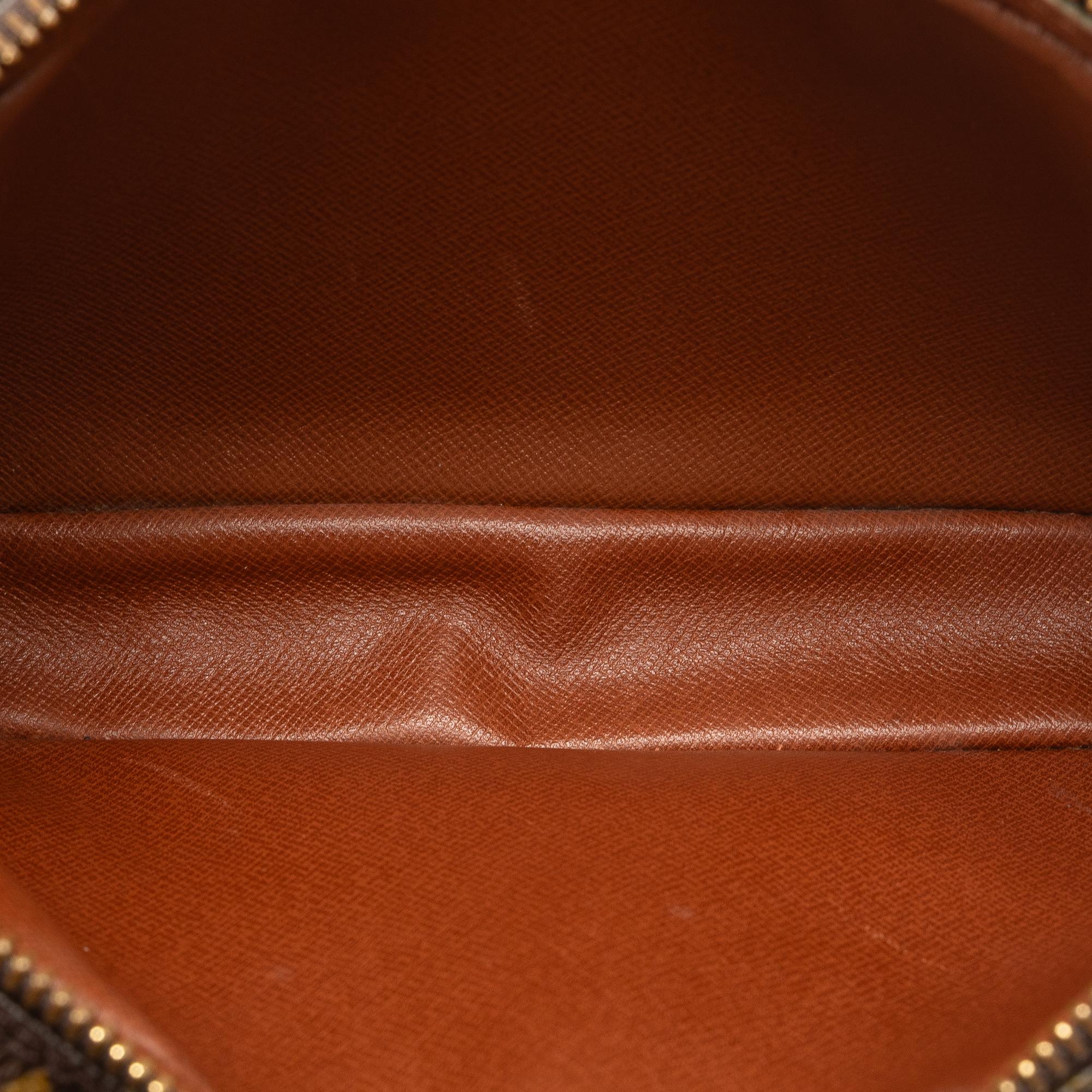 Louis Vuitton Monogram Pochette Marly Bandouliere (SHG-z3FMN2)
