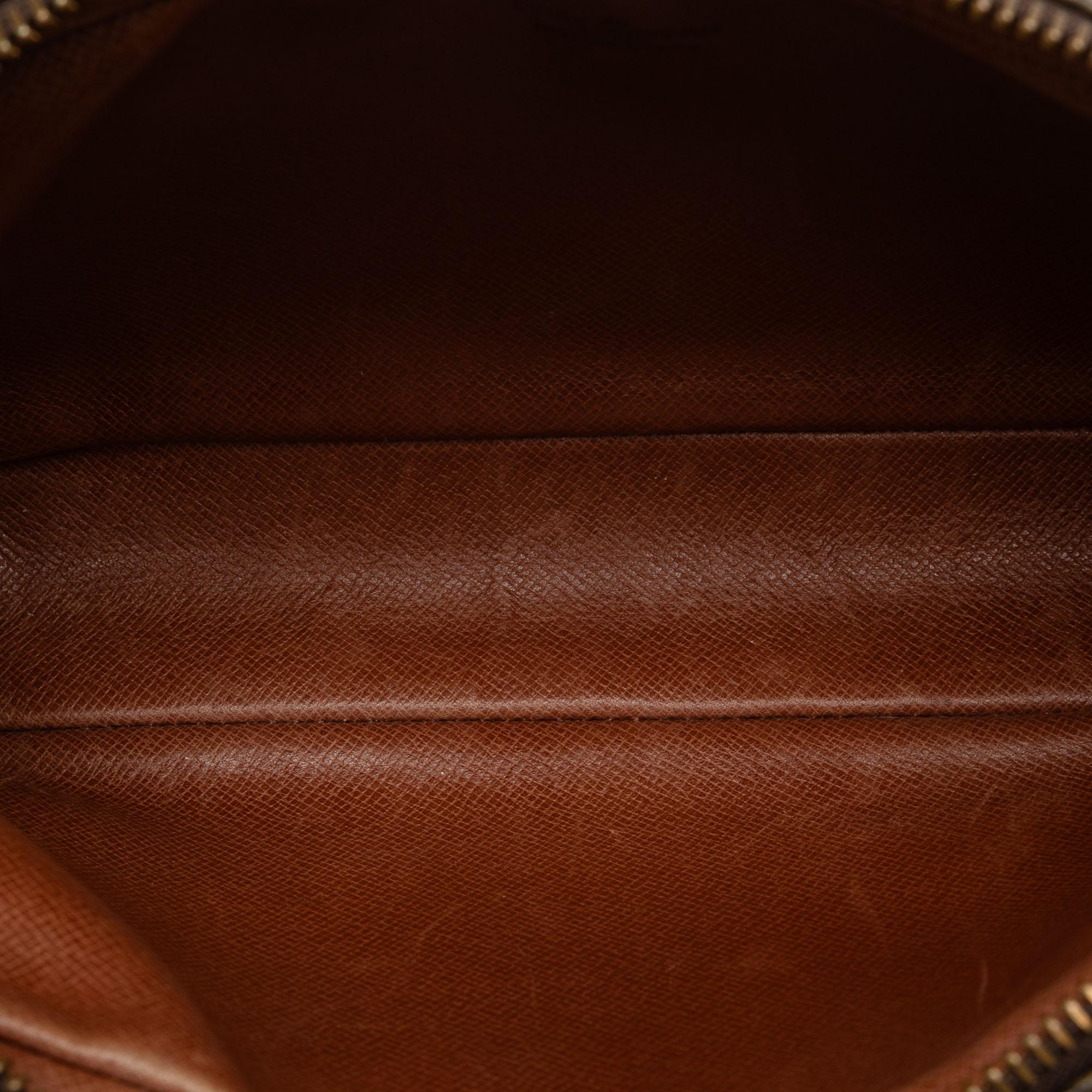 Louis Vuitton Monogram Pochette Marly Bandouliere (SHG-hHS74W)