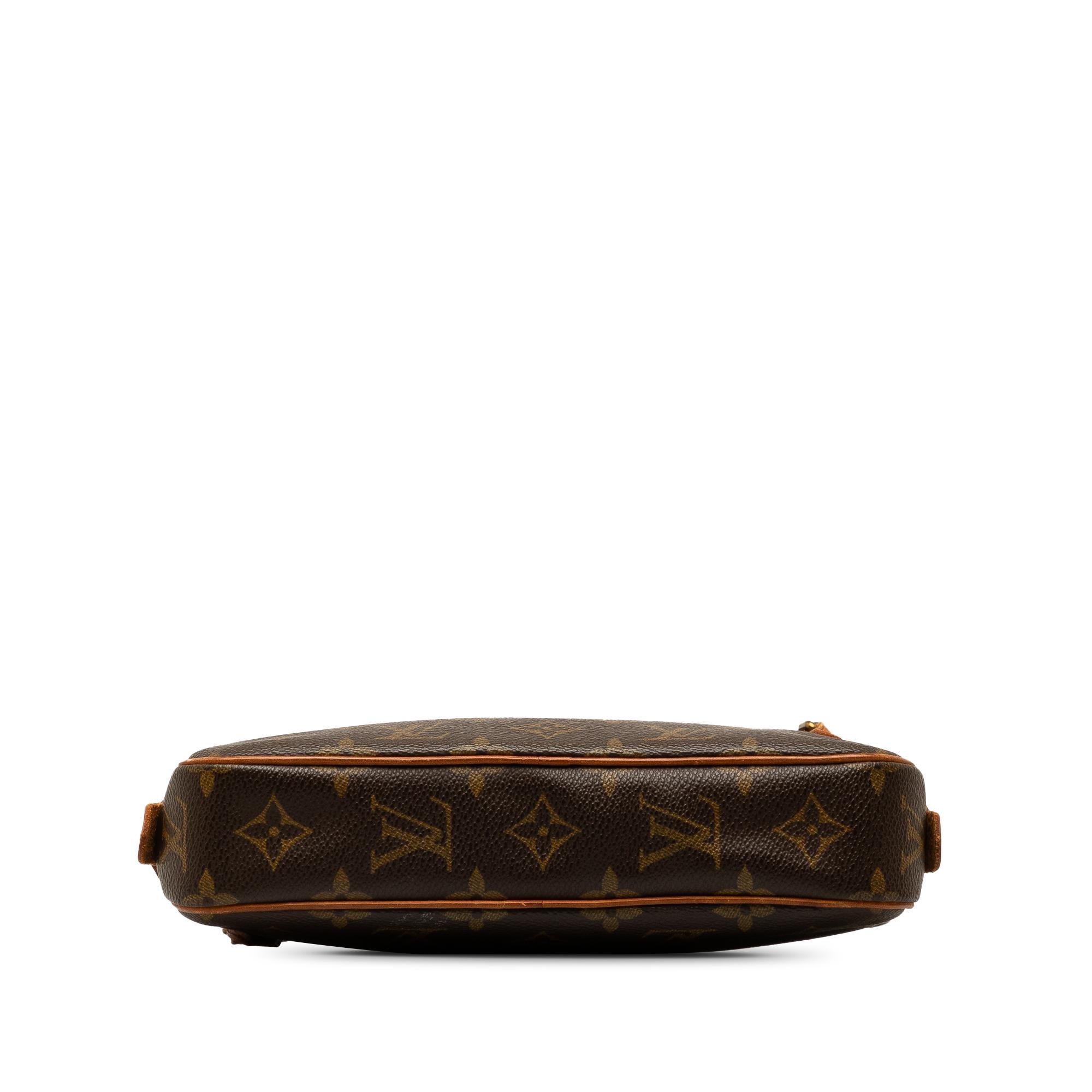 Louis Vuitton Monogram Pochette Marly Bandouliere (SHG-0bMCPw)