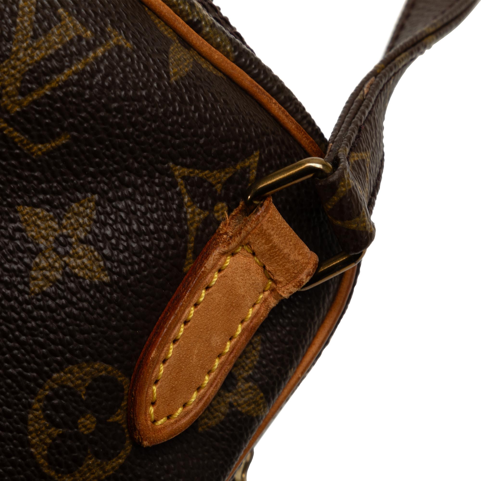 Louis Vuitton Monogram Pochette Marly Bandouliere (SHG-0bMCPw)