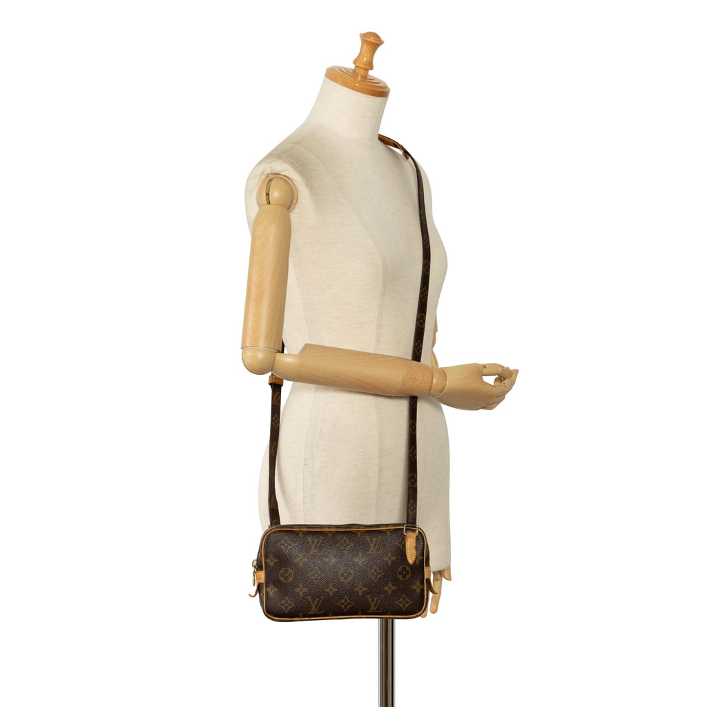 Louis Vuitton Monogram Pochette Marly Bandouliere (SHG-St9Ohd)
