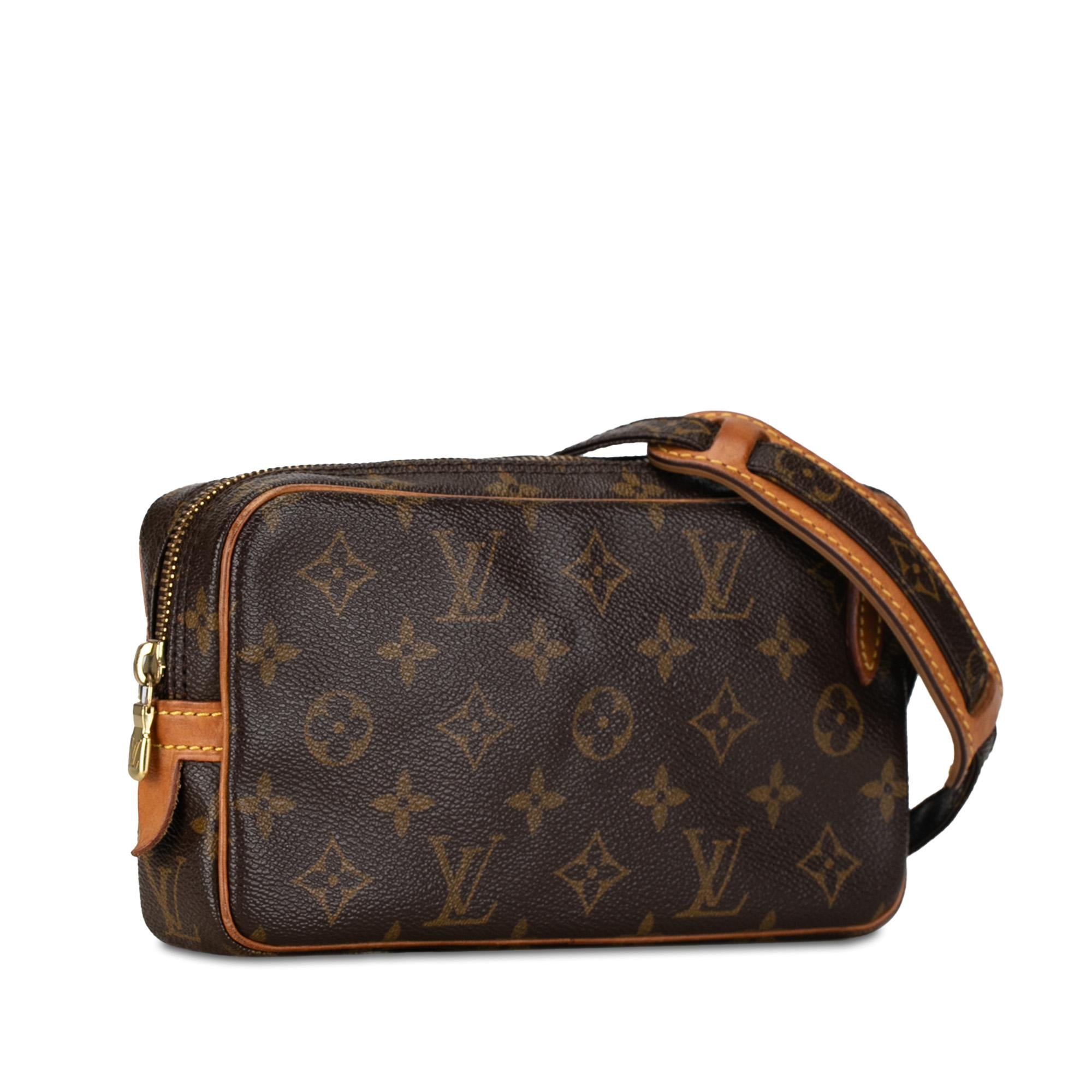 Louis Vuitton Monogram Pochette Marly Bandouliere (SHG-yutxWN)
