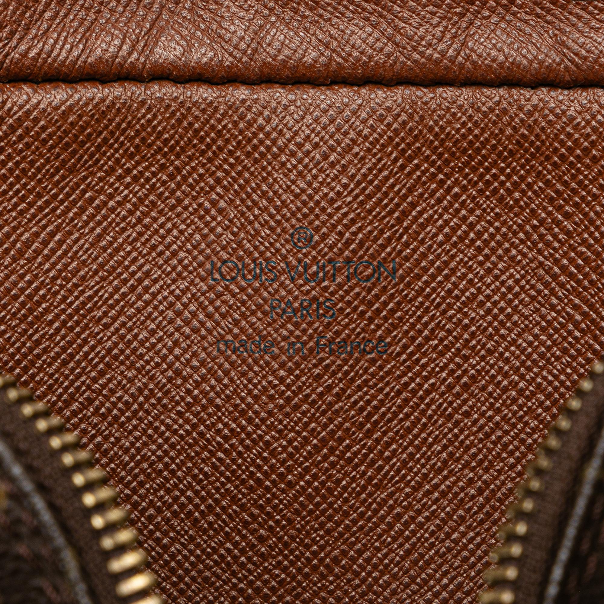 Louis Vuitton Monogram Pochette Marly Bandouliere (SHG-a081dv)
