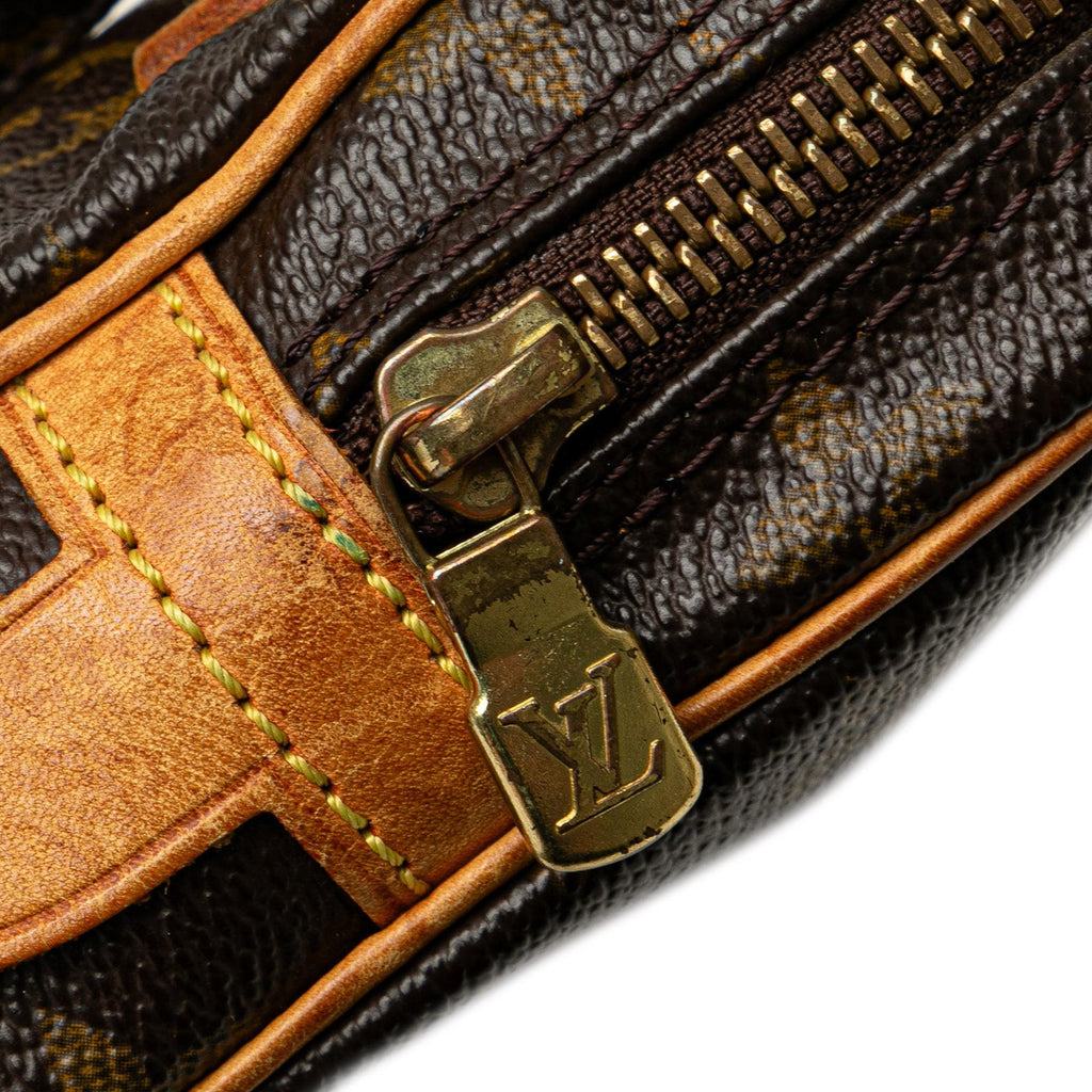 Louis Vuitton Monogram Pochette Marly Bandouliere (SHG-yUbmpH)