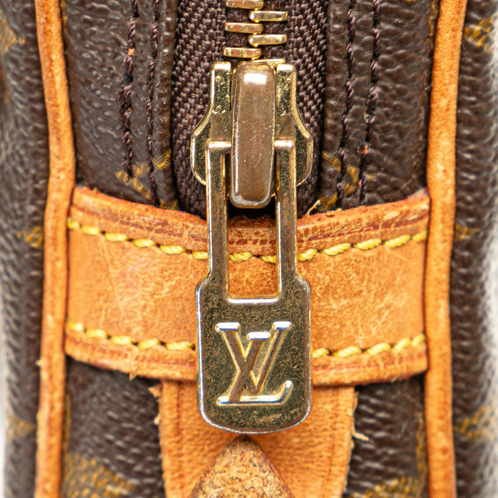 Louis Vuitton Monogram Pochette Marly Bandouliere (SHG-UShOVa)
