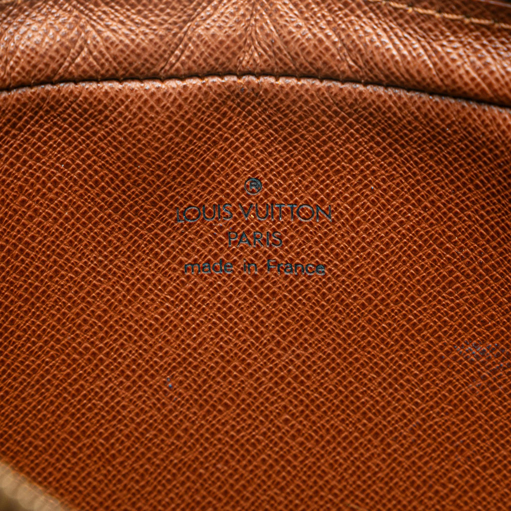 Louis Vuitton Monogram Pochette Marly Bandouliere (SHG-uLBK25)