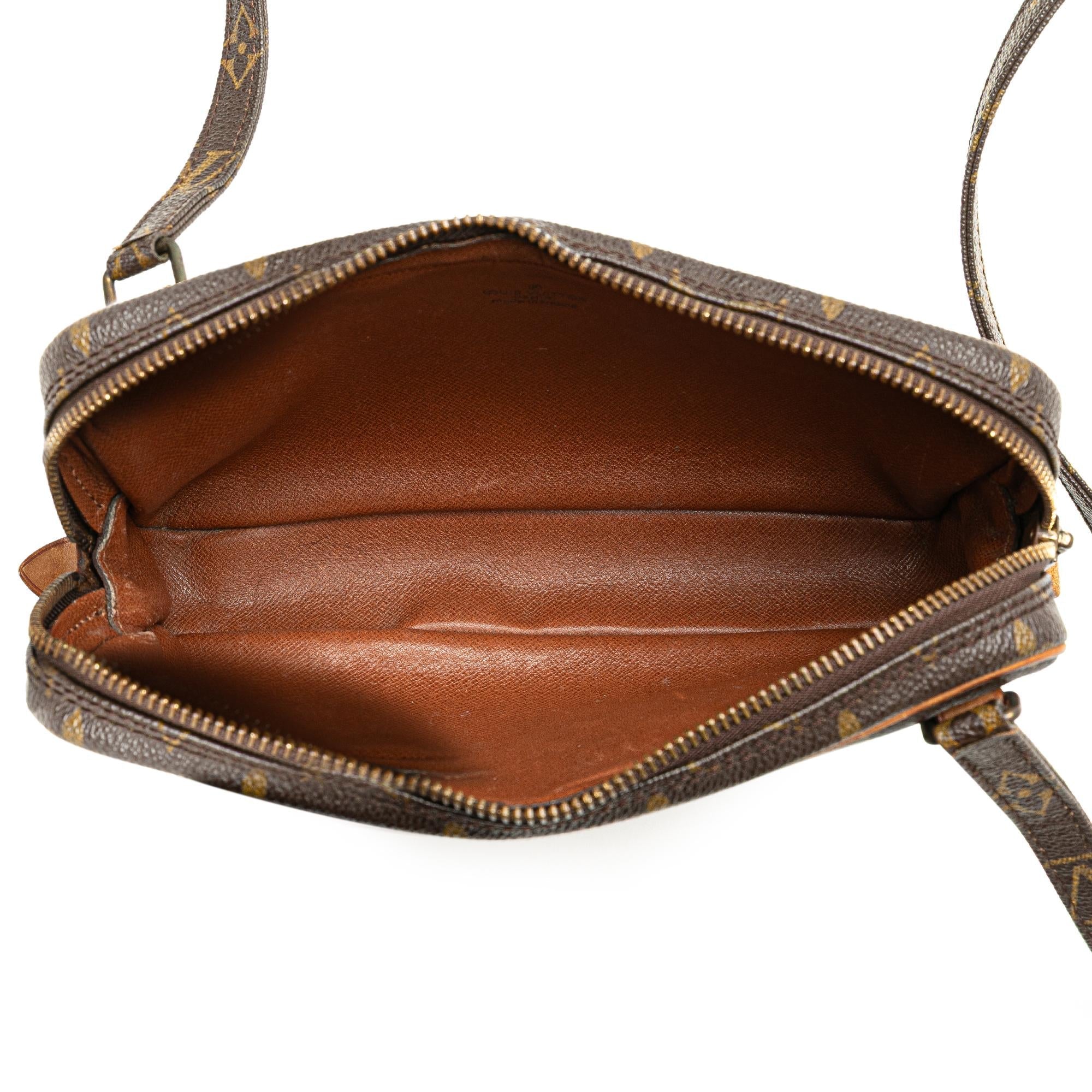 Louis Vuitton Monogram Pochette Marly Bandouliere
