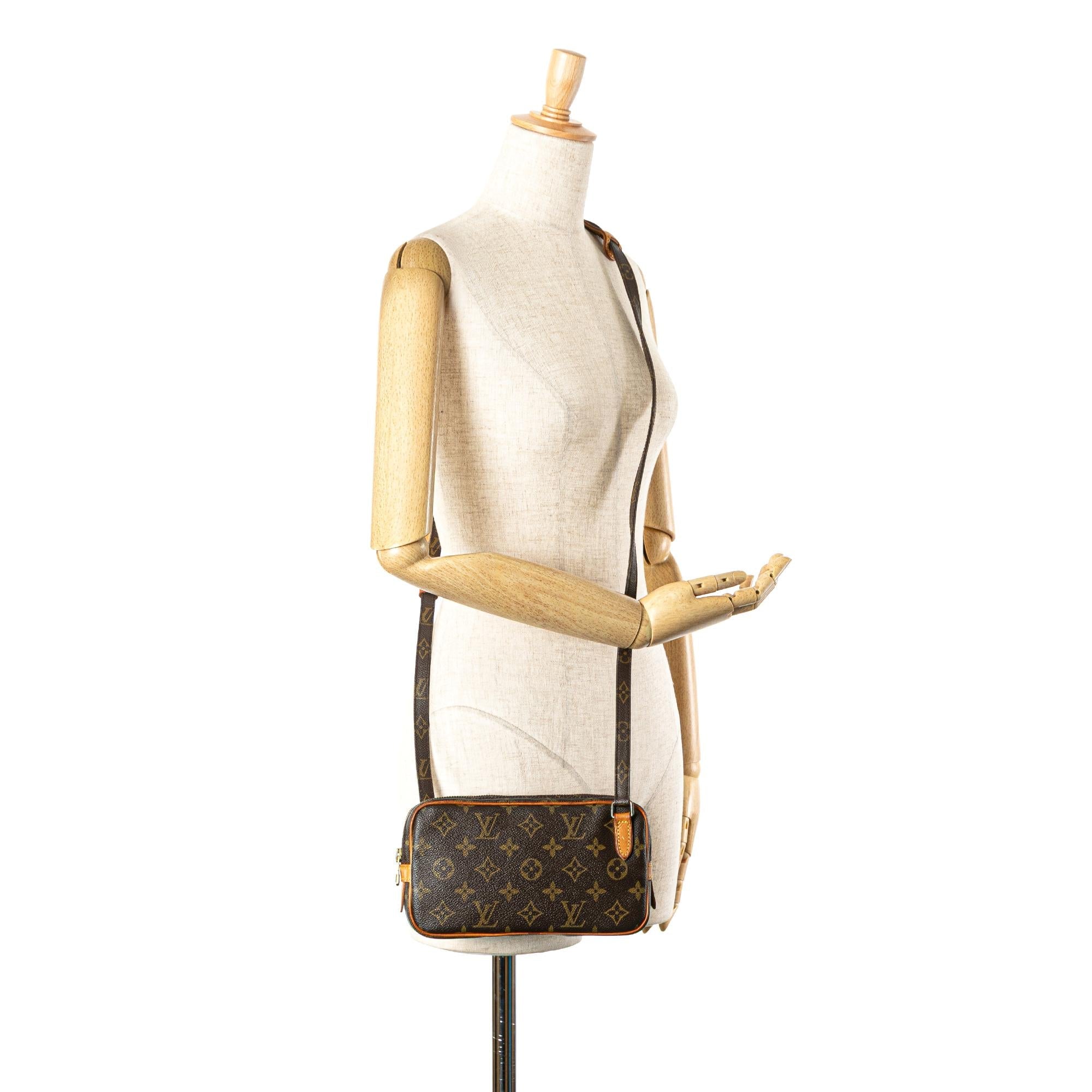 Louis Vuitton Monogram Pochette Marly Bandouliere