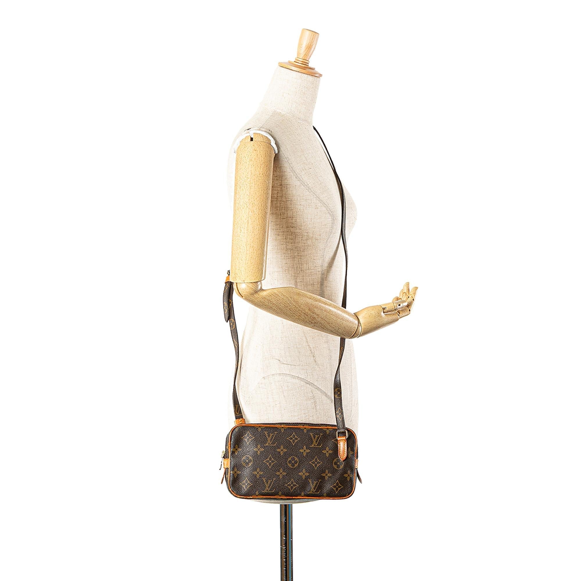 Louis Vuitton Monogram Pochette Marly Bandouliere
