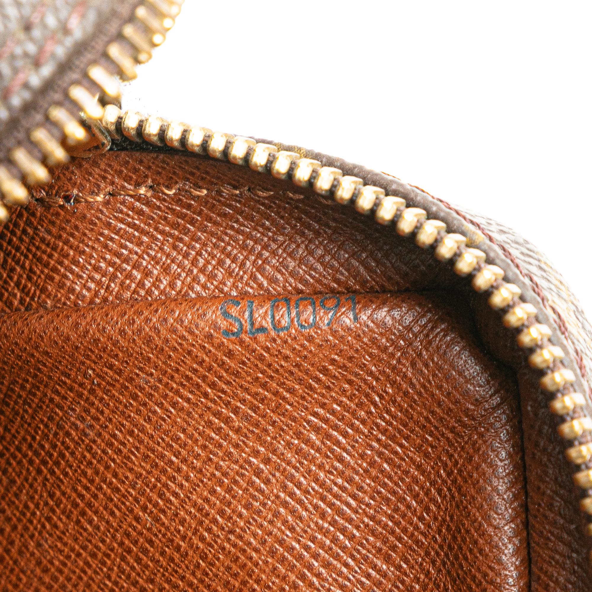 Louis Vuitton Monogram Pochette Marly Bandouliere