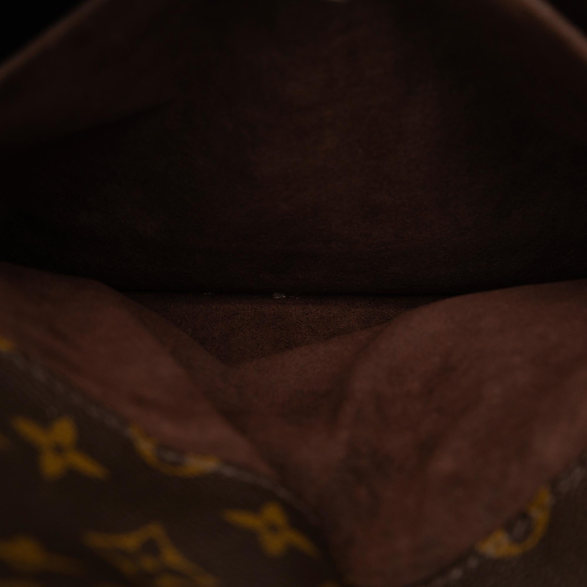 Louis Vuitton Monogram Pochette Metis (SHG-koPbZD)