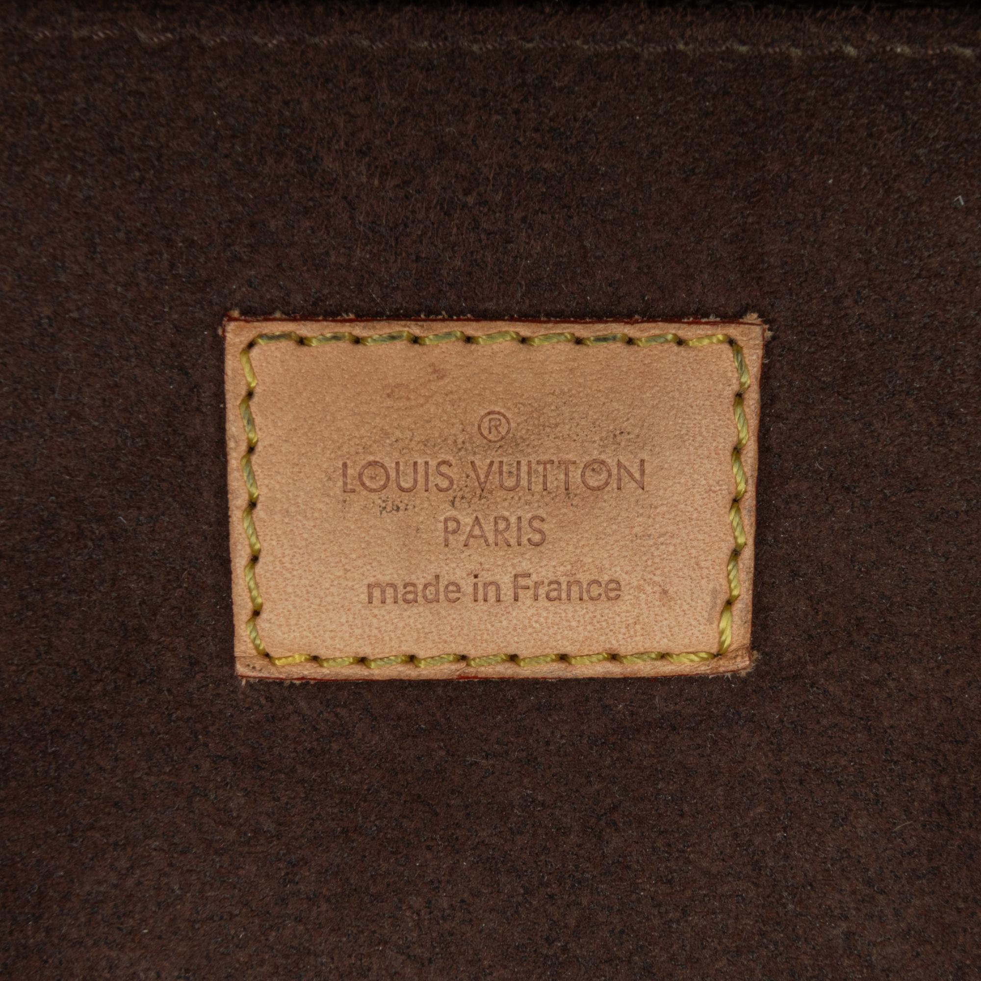 Louis Vuitton Monogram Pochette Metis (SHG-44NW5r)