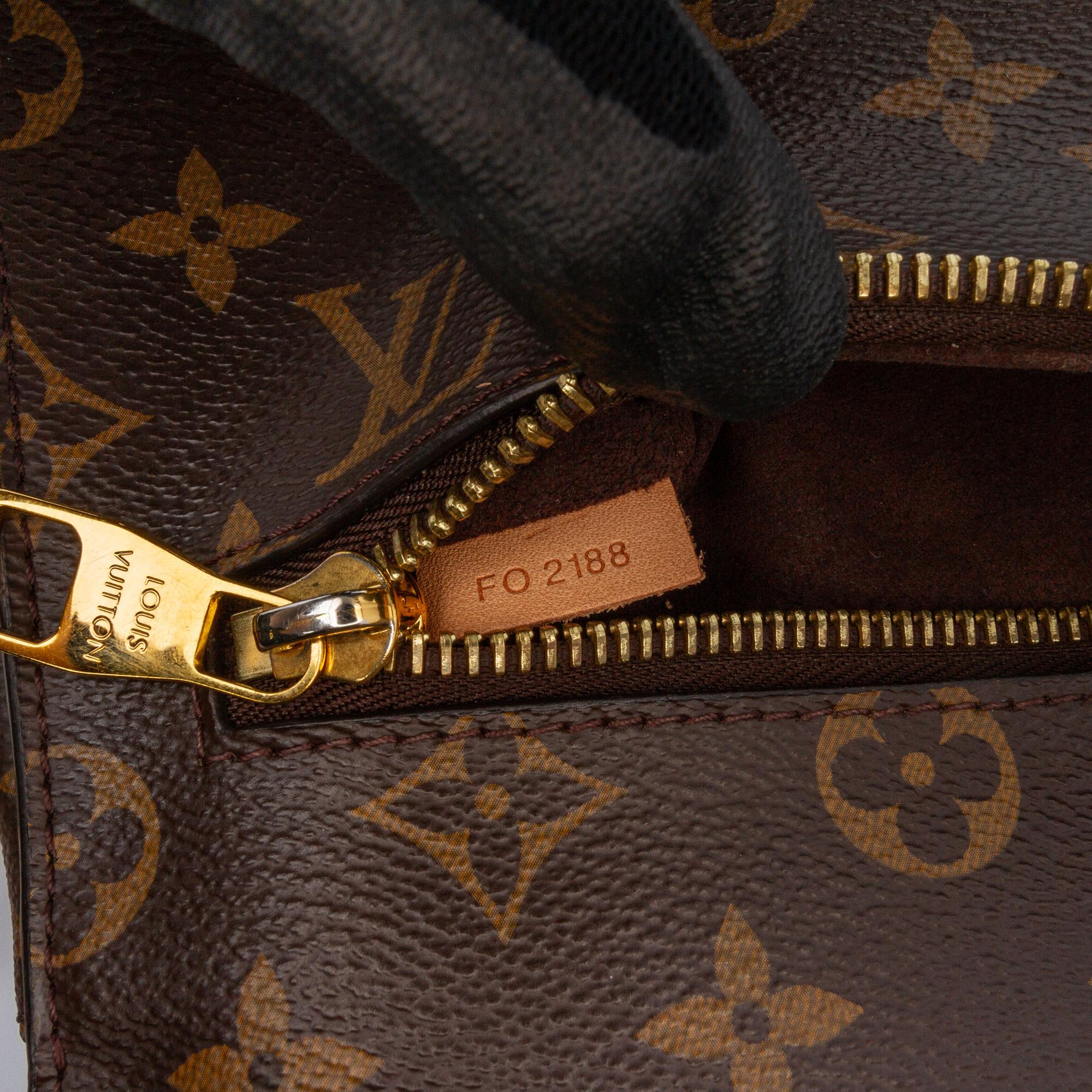 Louis Vuitton Monogram Pochette Metis