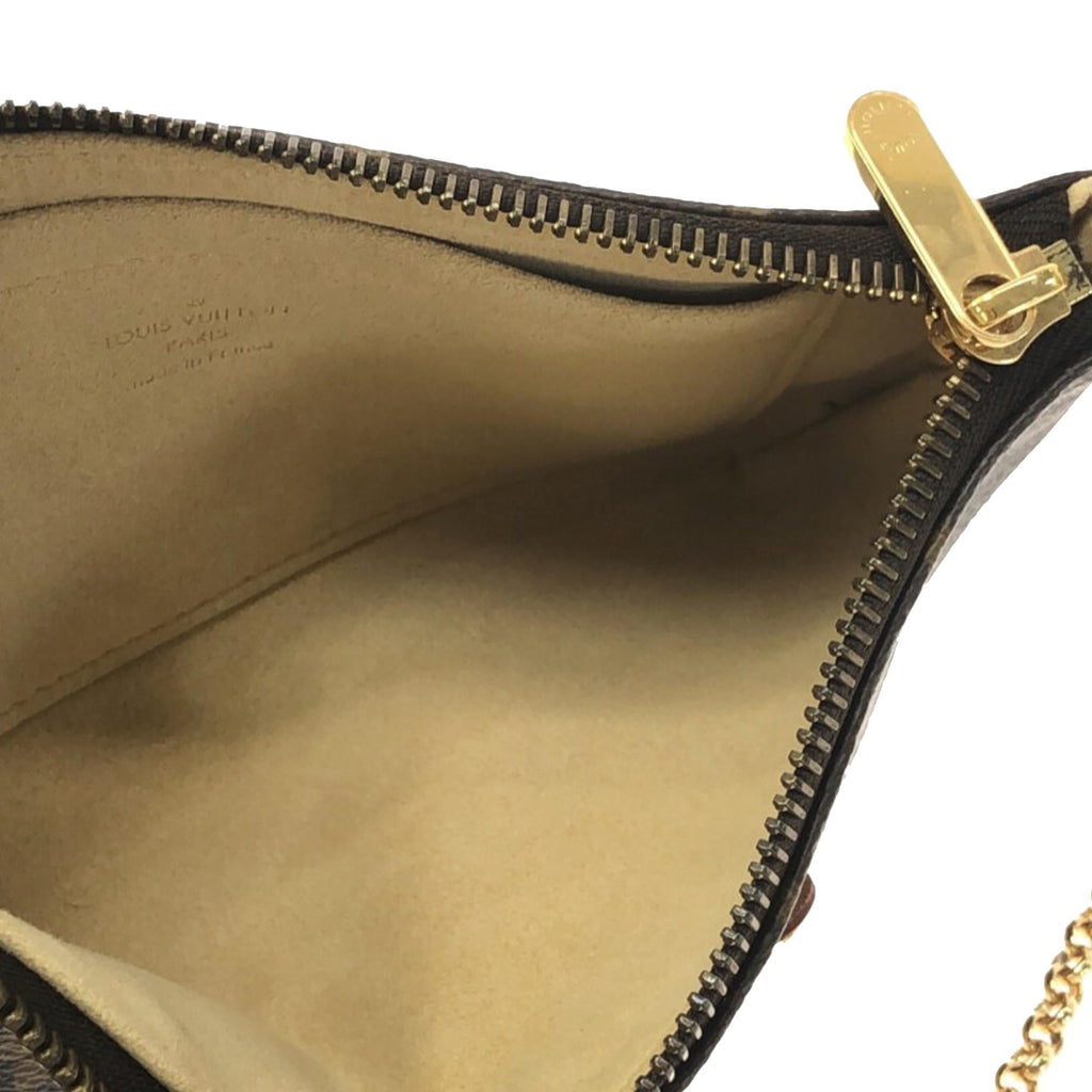 Louis Vuitton Monogram Pochette Milla MM (SHG-iBlnj0)