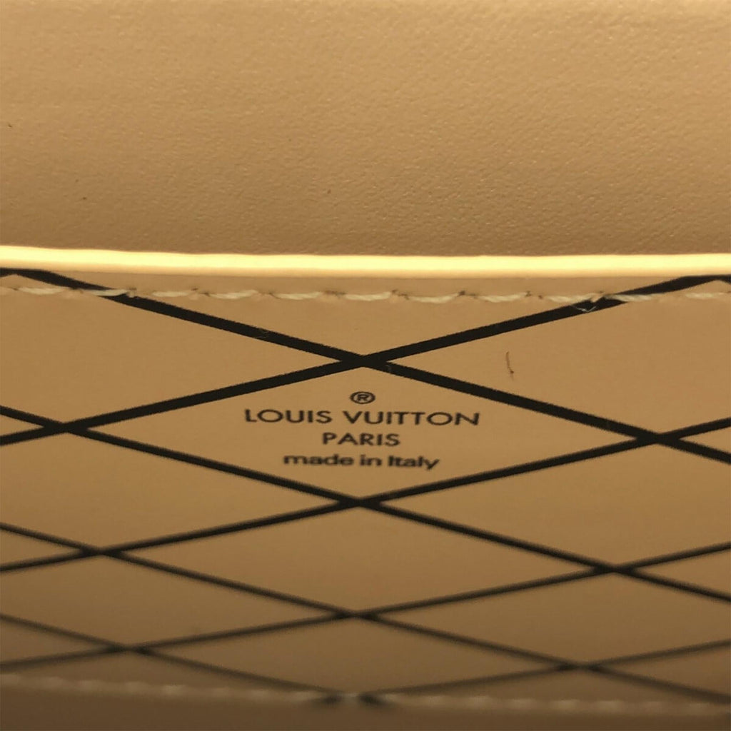 Louis Vuitton Monogram Pochette Trunk Verticale (SHG-JFwpe9)