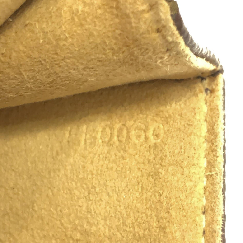 Louis Vuitton Monogram Pochette Twin GM (SHG-bOCiOI)