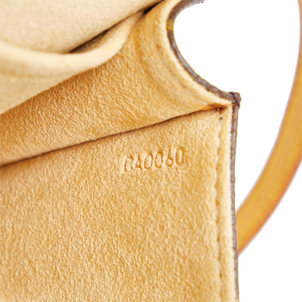 Louis Vuitton Monogram Pochette Twin GM (SHG-YOEP3V)
