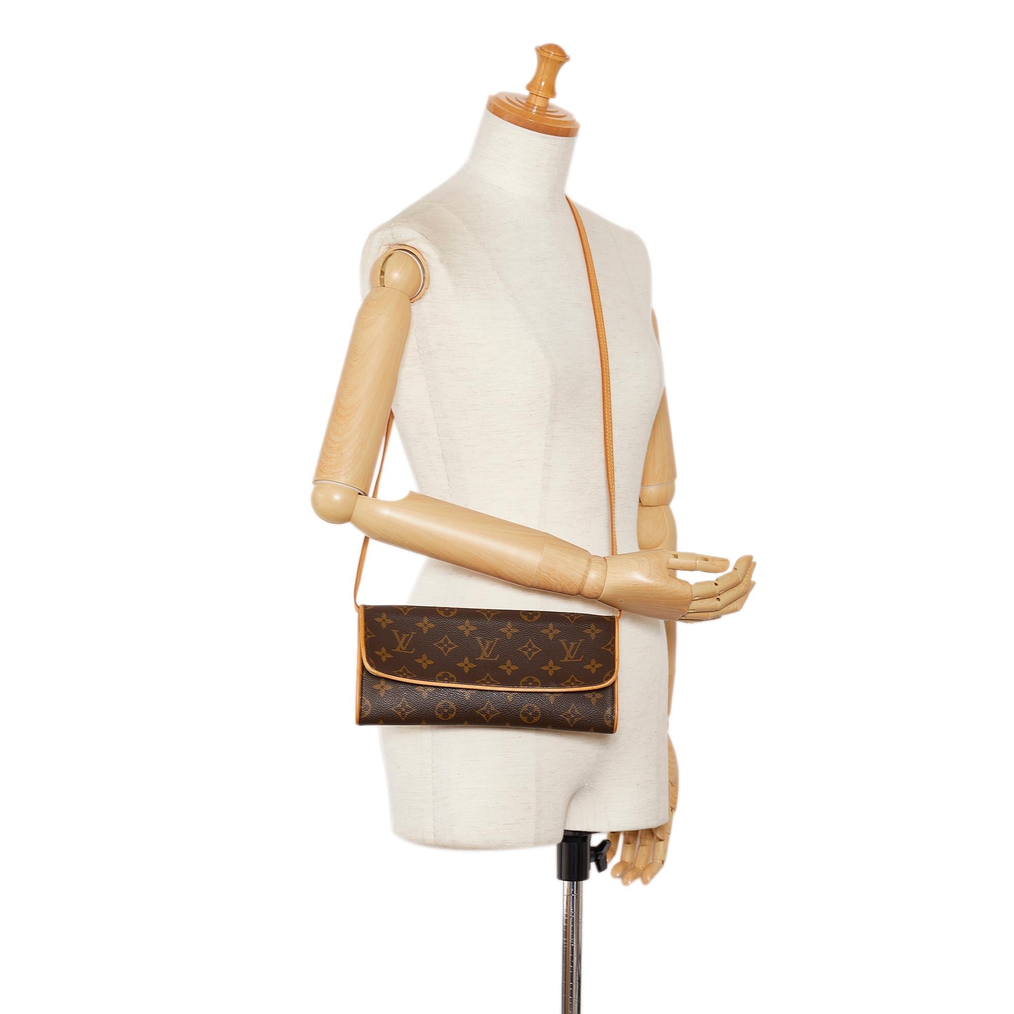 Louis Vuitton Monogram Pochette Twin GM (SHG-3rW2EB)