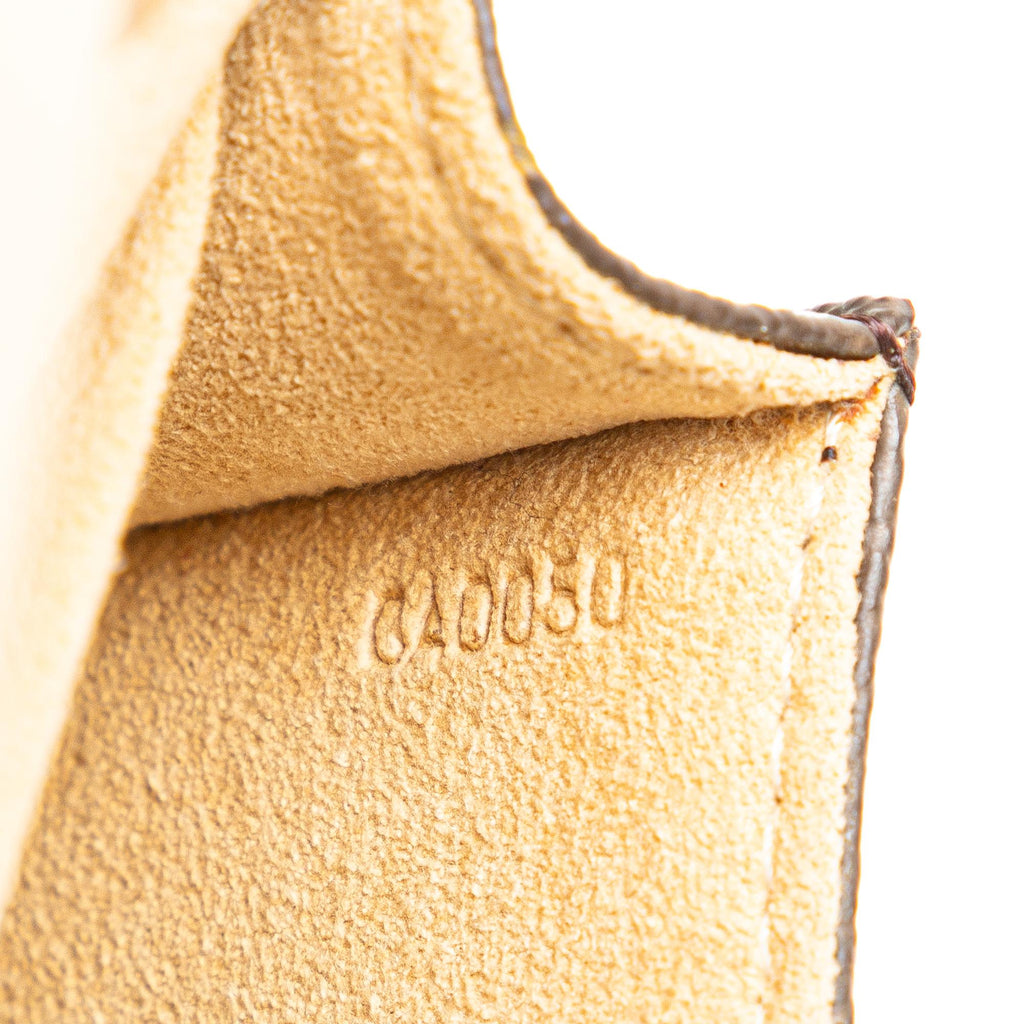 Louis Vuitton Monogram Pochette Twin GM (SHG-CyMU3h)