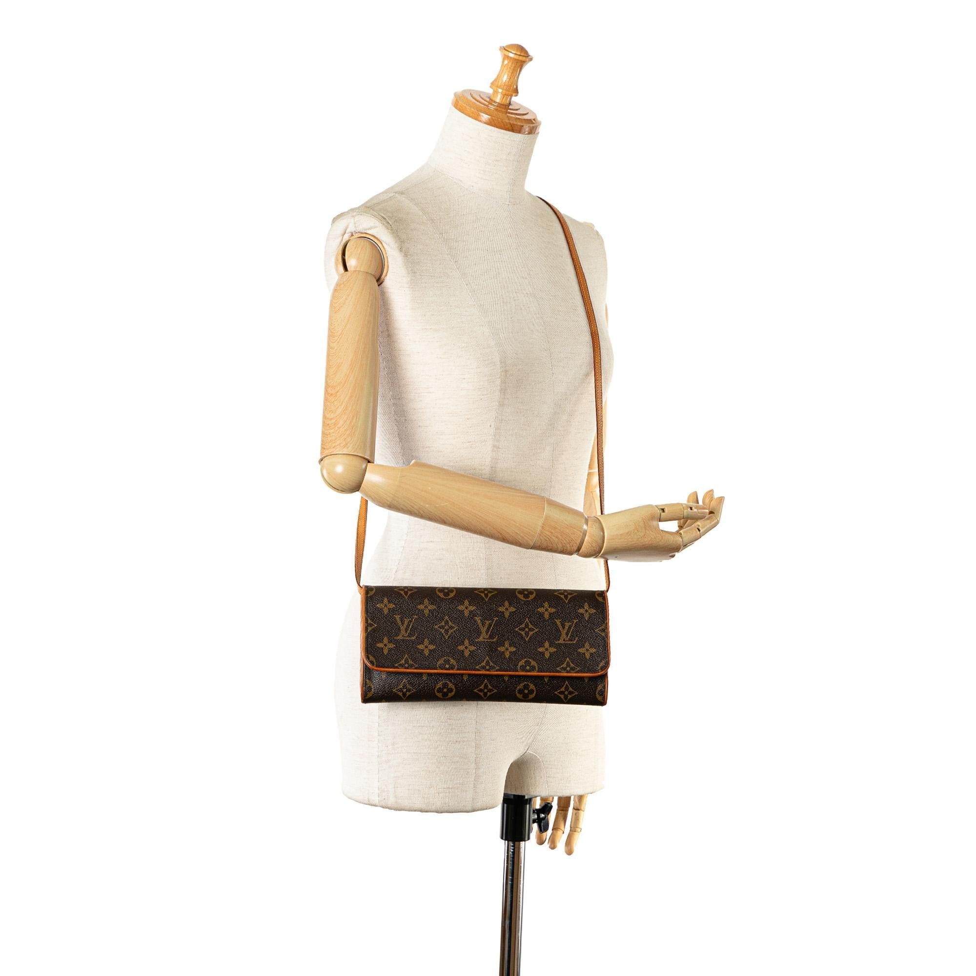 Louis Vuitton Monogram Pochette Twin GM (SHG-zNpbro)