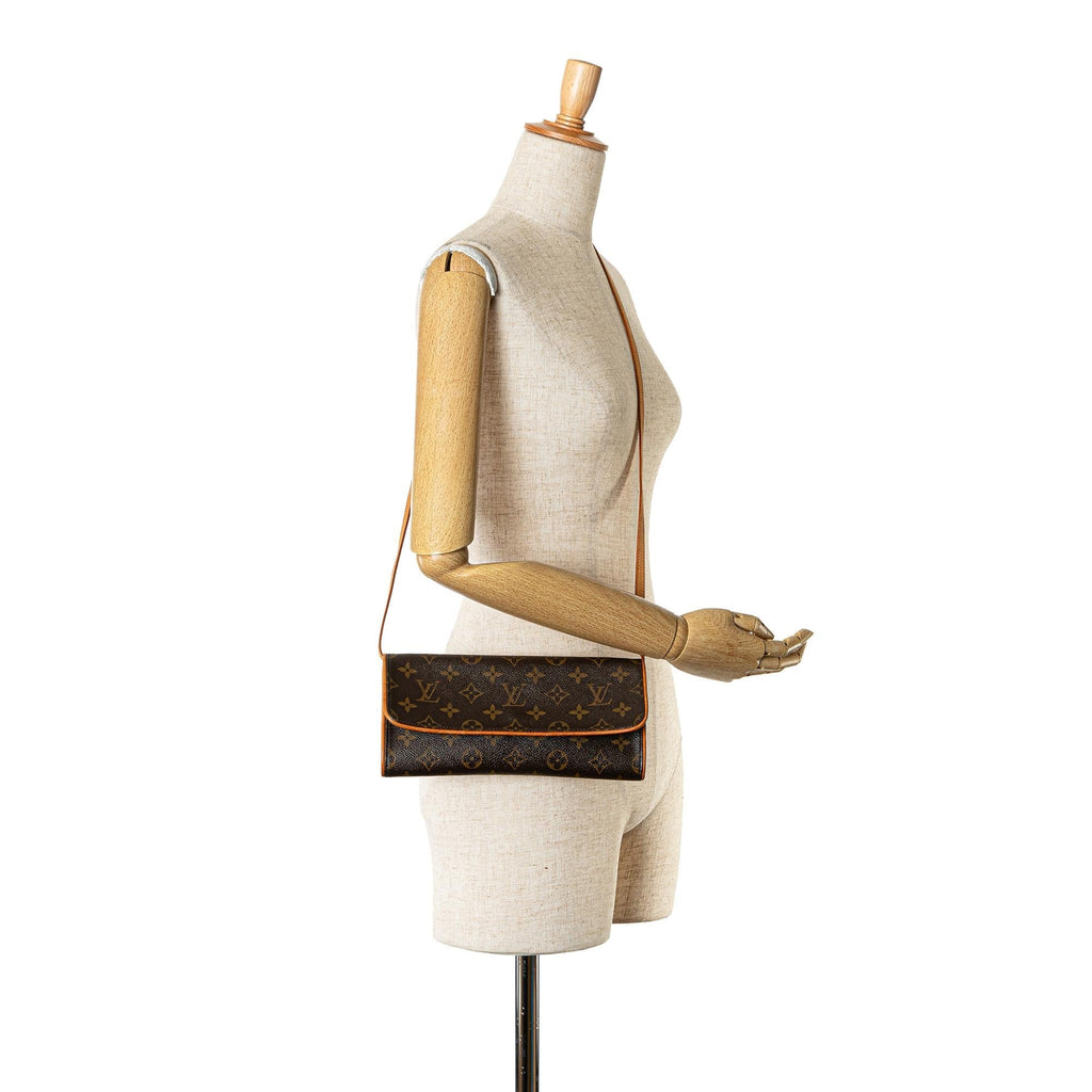 Louis Vuitton Monogram Pochette Twin GM (SHG-zWGYY0)