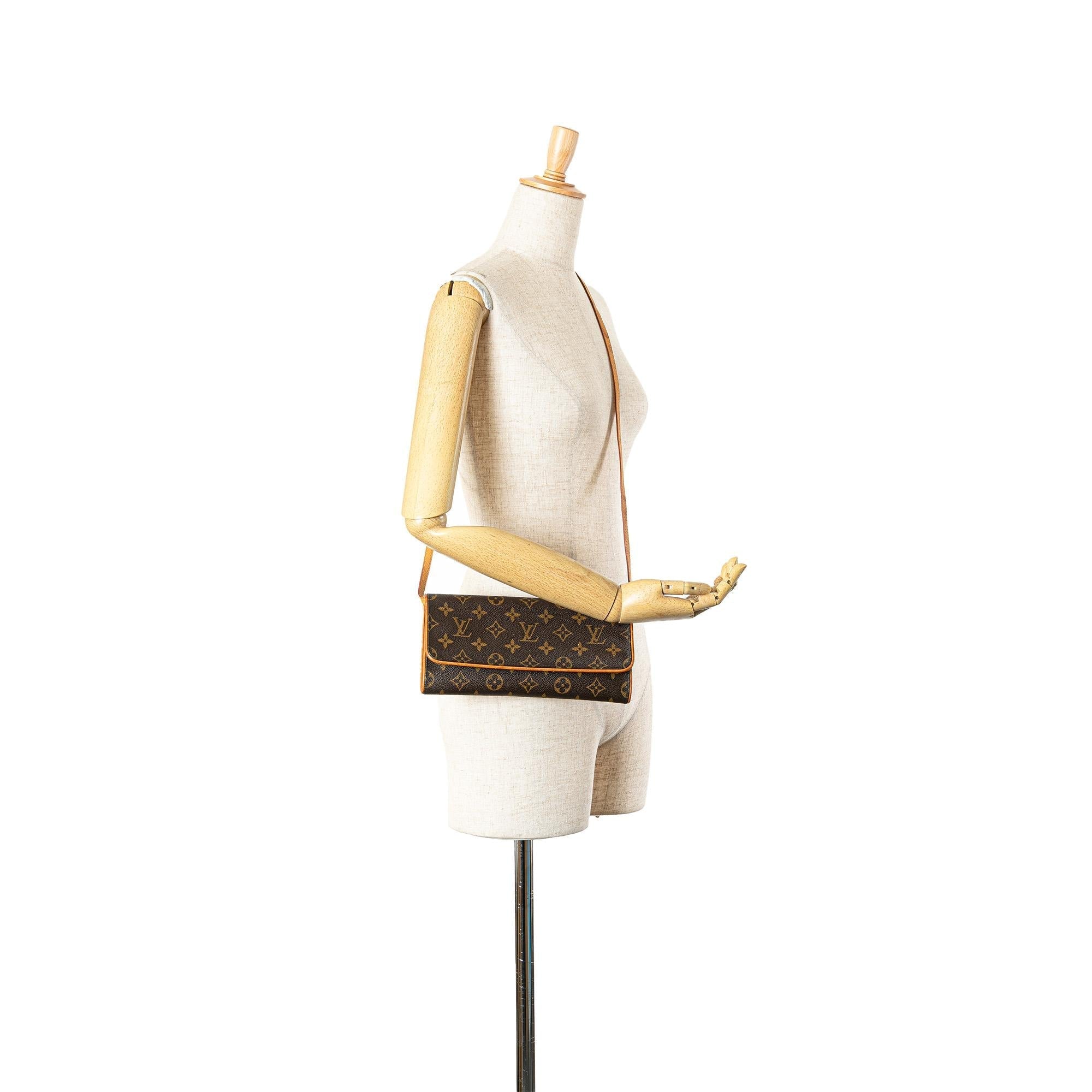Louis Vuitton Monogram Pochette Twin GM