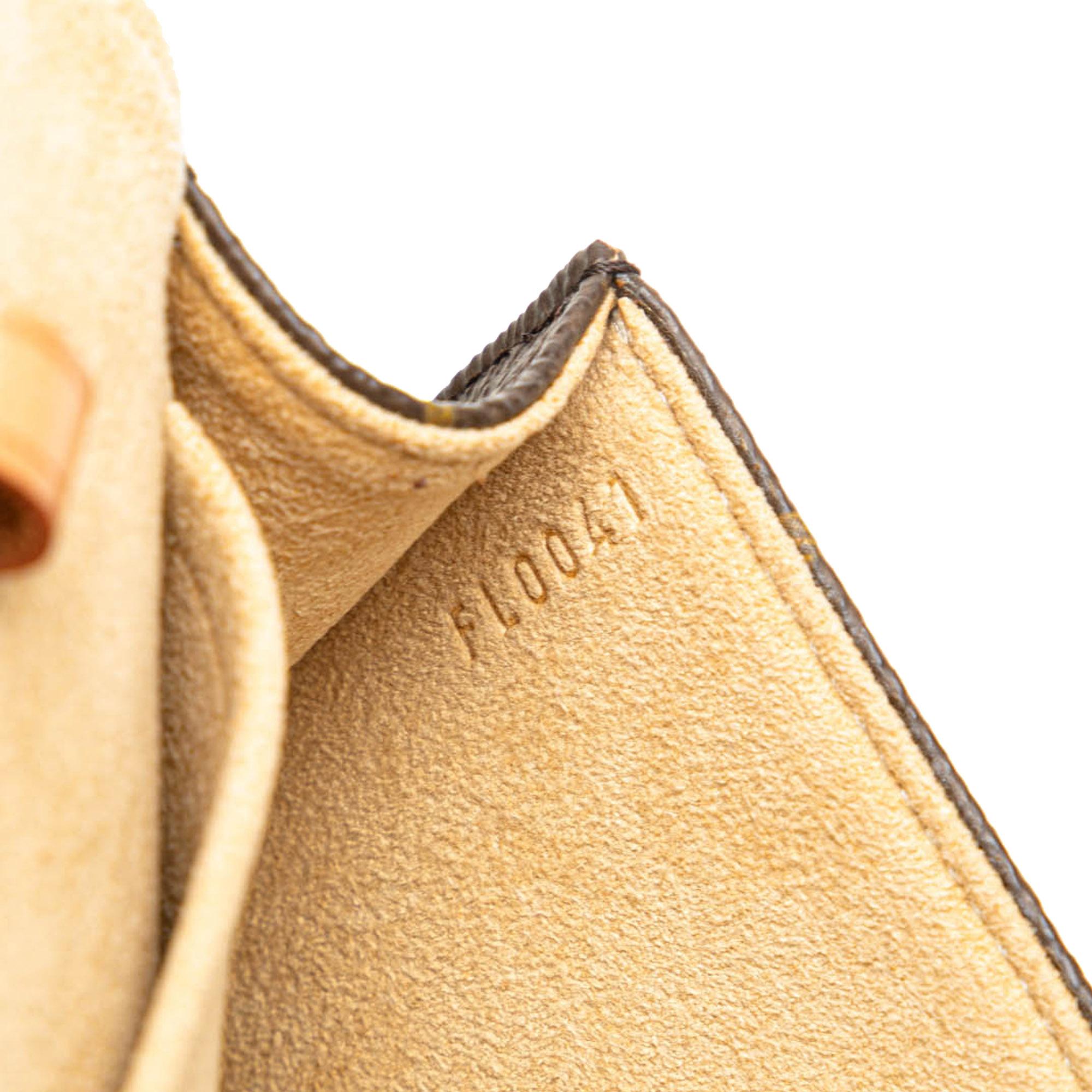 Louis Vuitton Monogram Pochette Twin GM