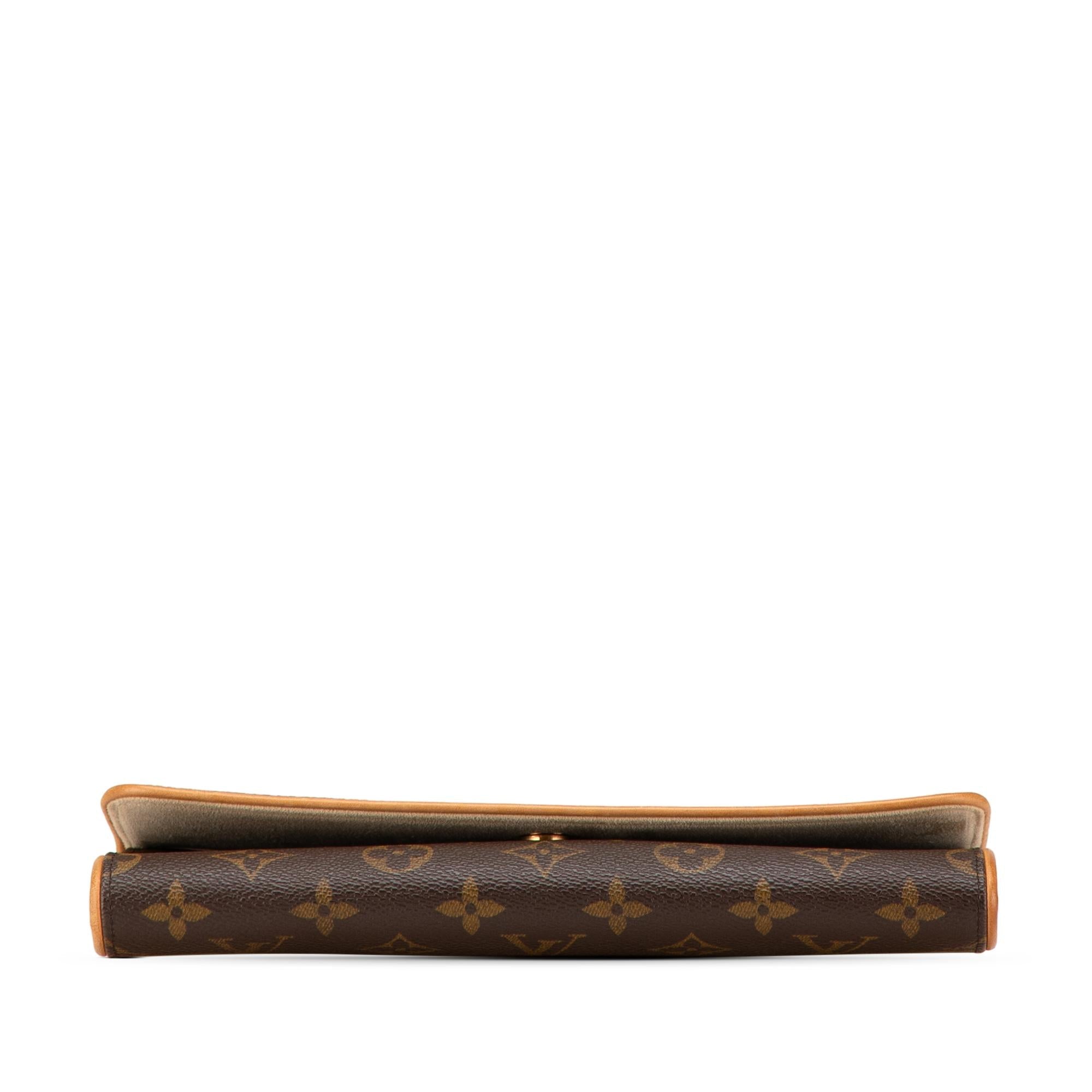 Louis Vuitton Monogram Pochette Twin GM (SHG-L09w3S)