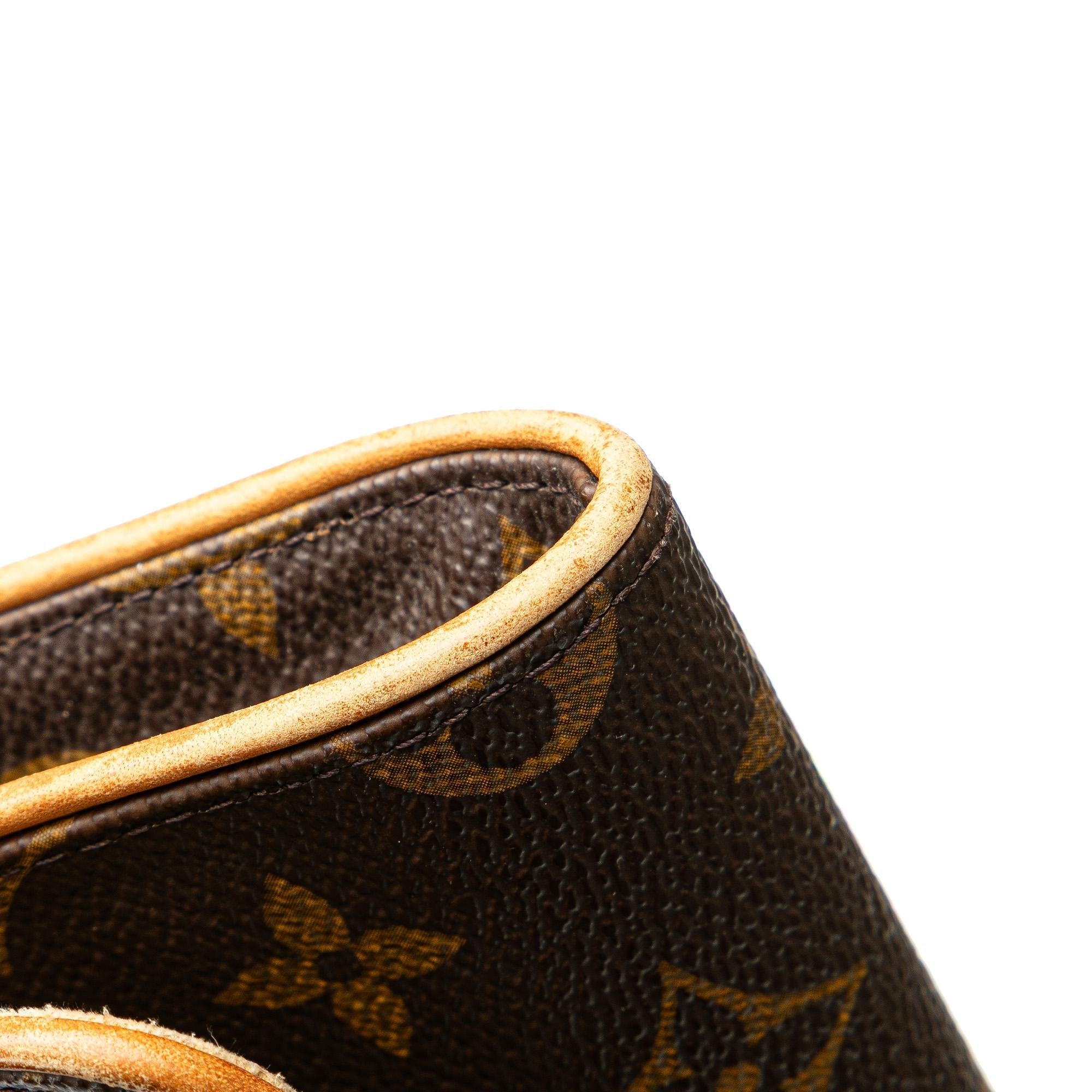 Louis Vuitton Monogram Pochette Twin GM