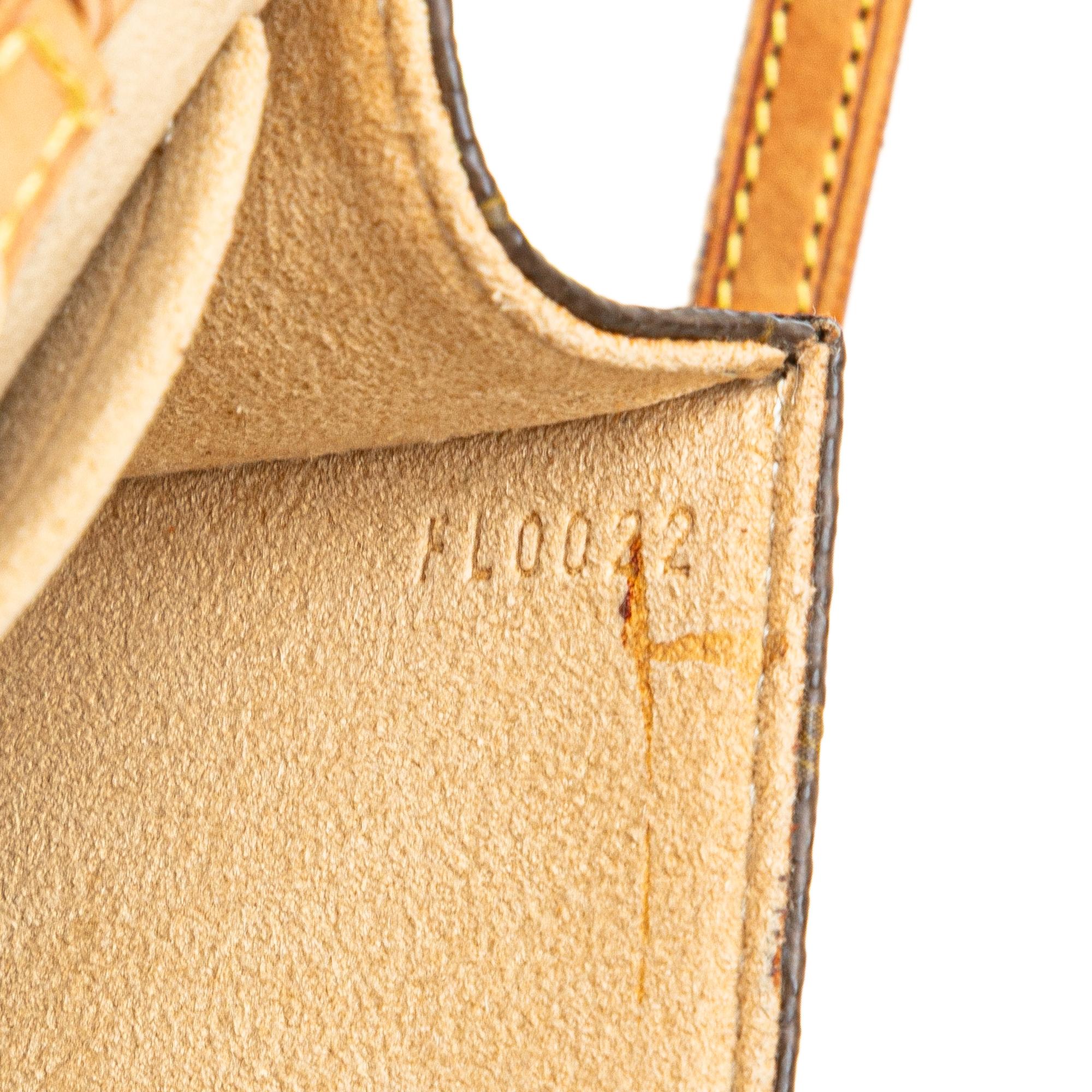 Louis Vuitton Monogram Pochette Twin GM
