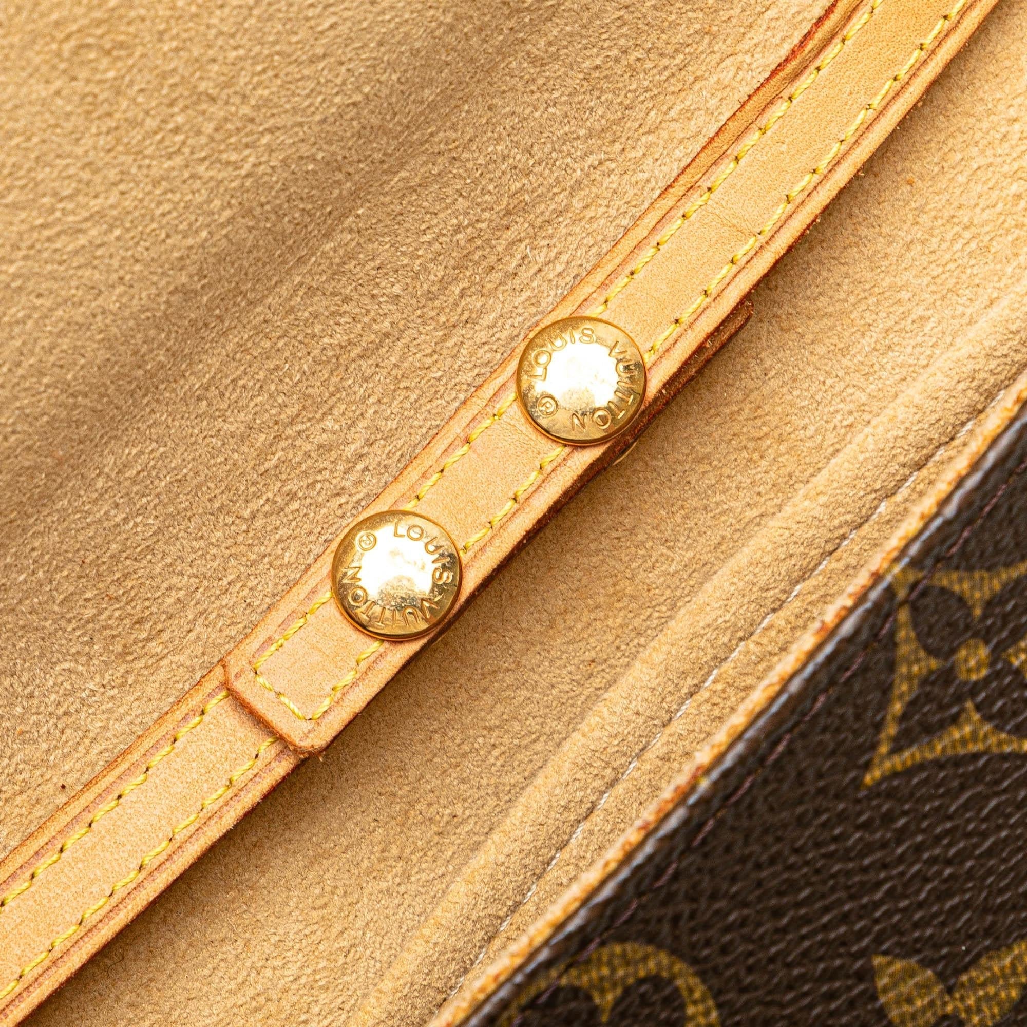 Louis Vuitton Monogram Pochette Twin GM