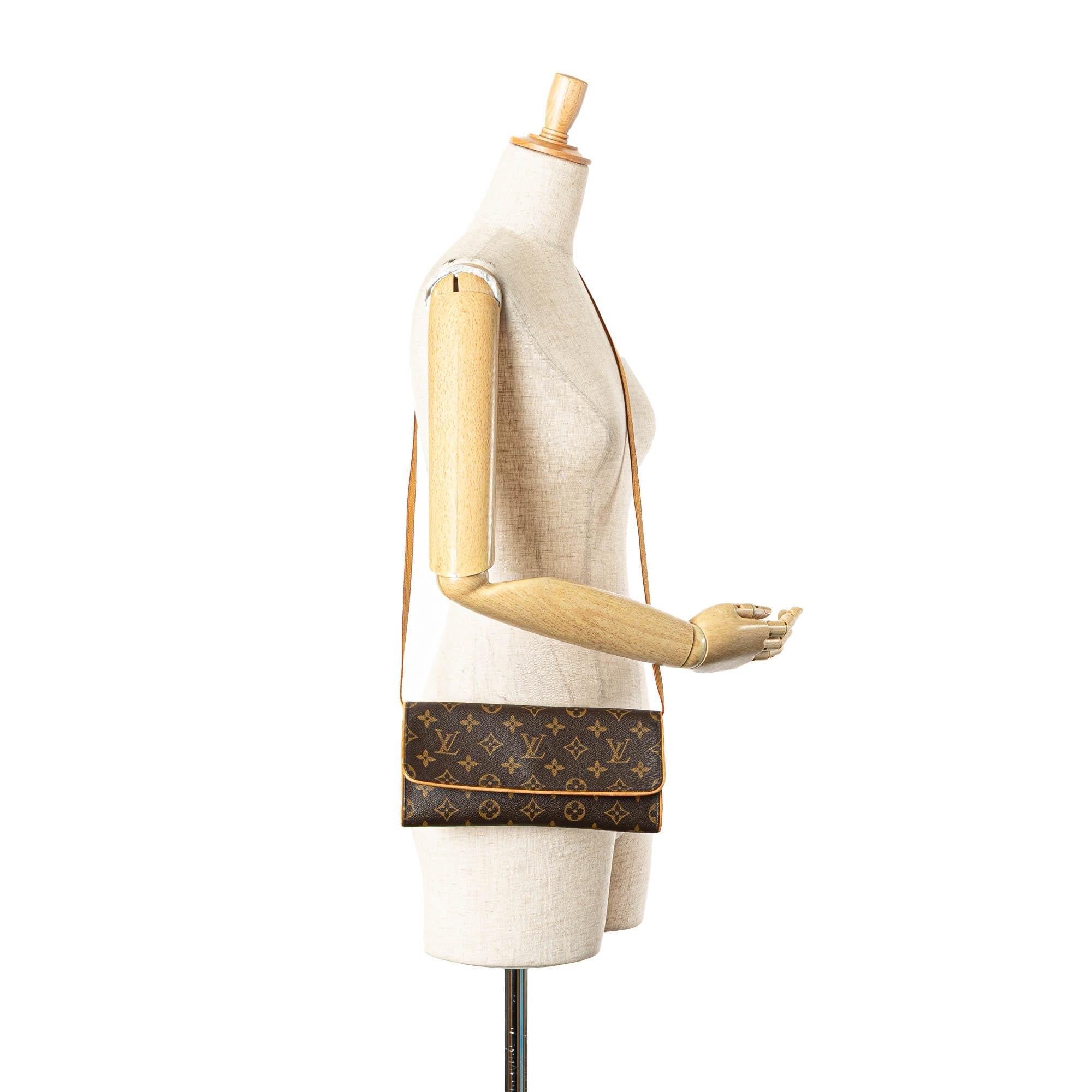 Louis Vuitton Monogram Pochette Twin GM