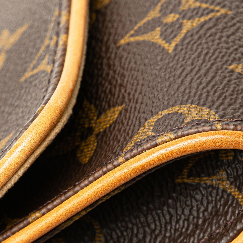 Louis Vuitton Monogram Pochette Twin GM