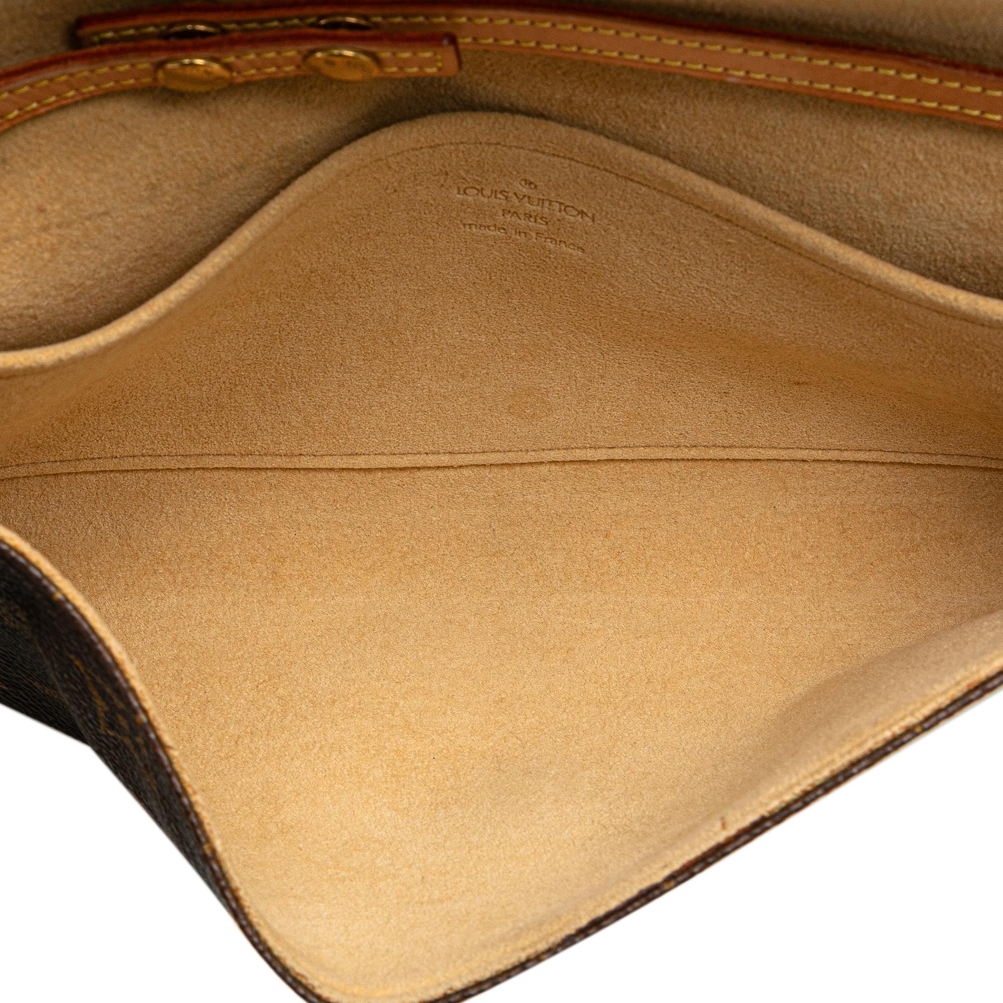 Louis Vuitton Monogram Pochette Twin GM