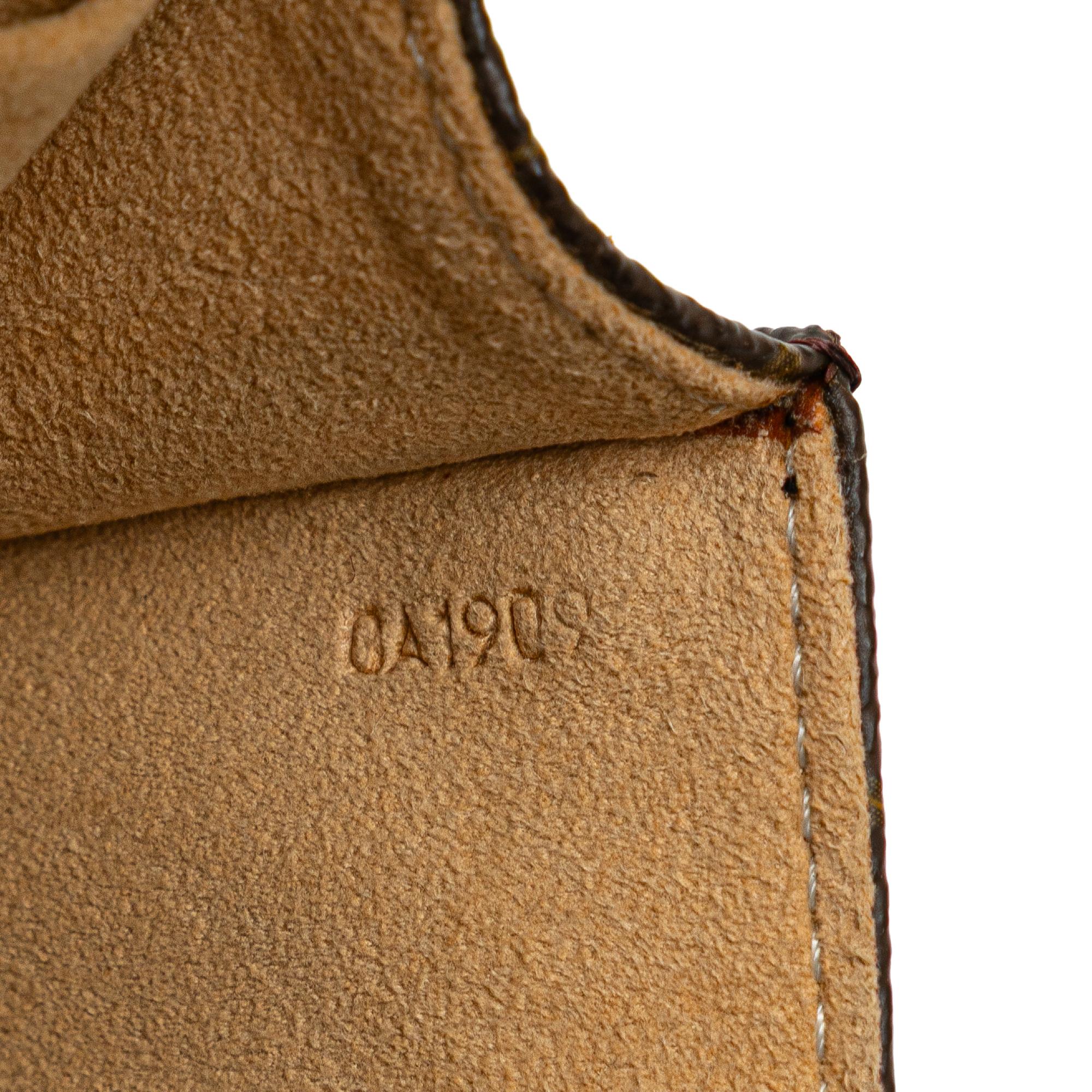 Louis Vuitton Monogram Pochette Twin GM