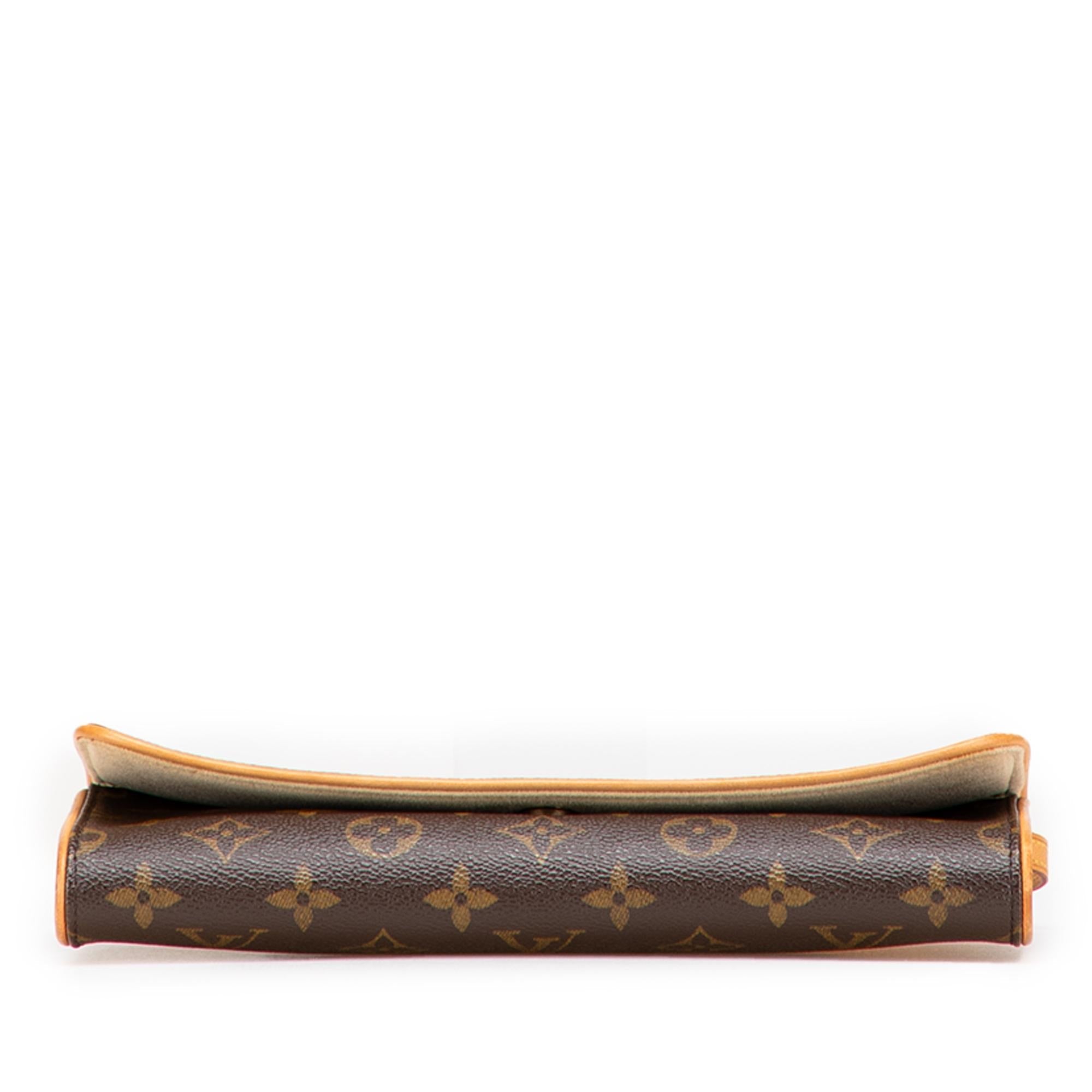 Louis Vuitton Monogram Pochette Twin GM