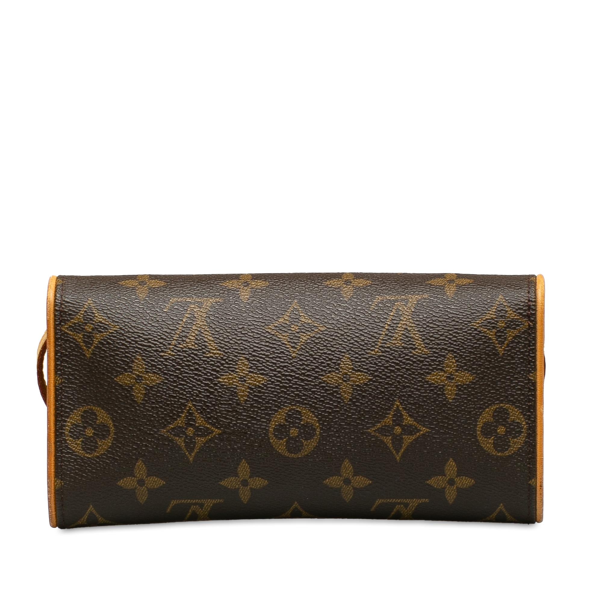 Louis Vuitton Monogram Pochette Twin PM (SHG-3k1Fag)