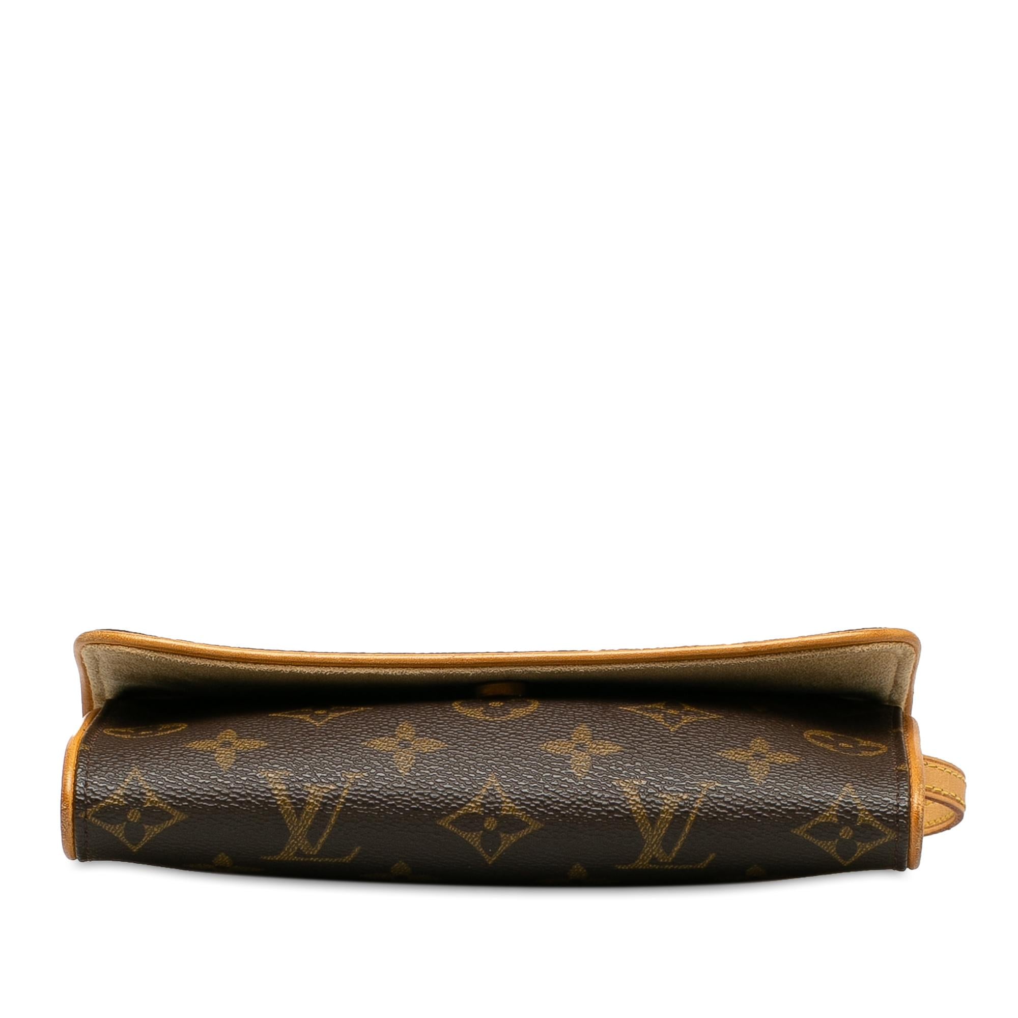 Louis Vuitton Monogram Pochette Twin PM (SHG-3k1Fag)
