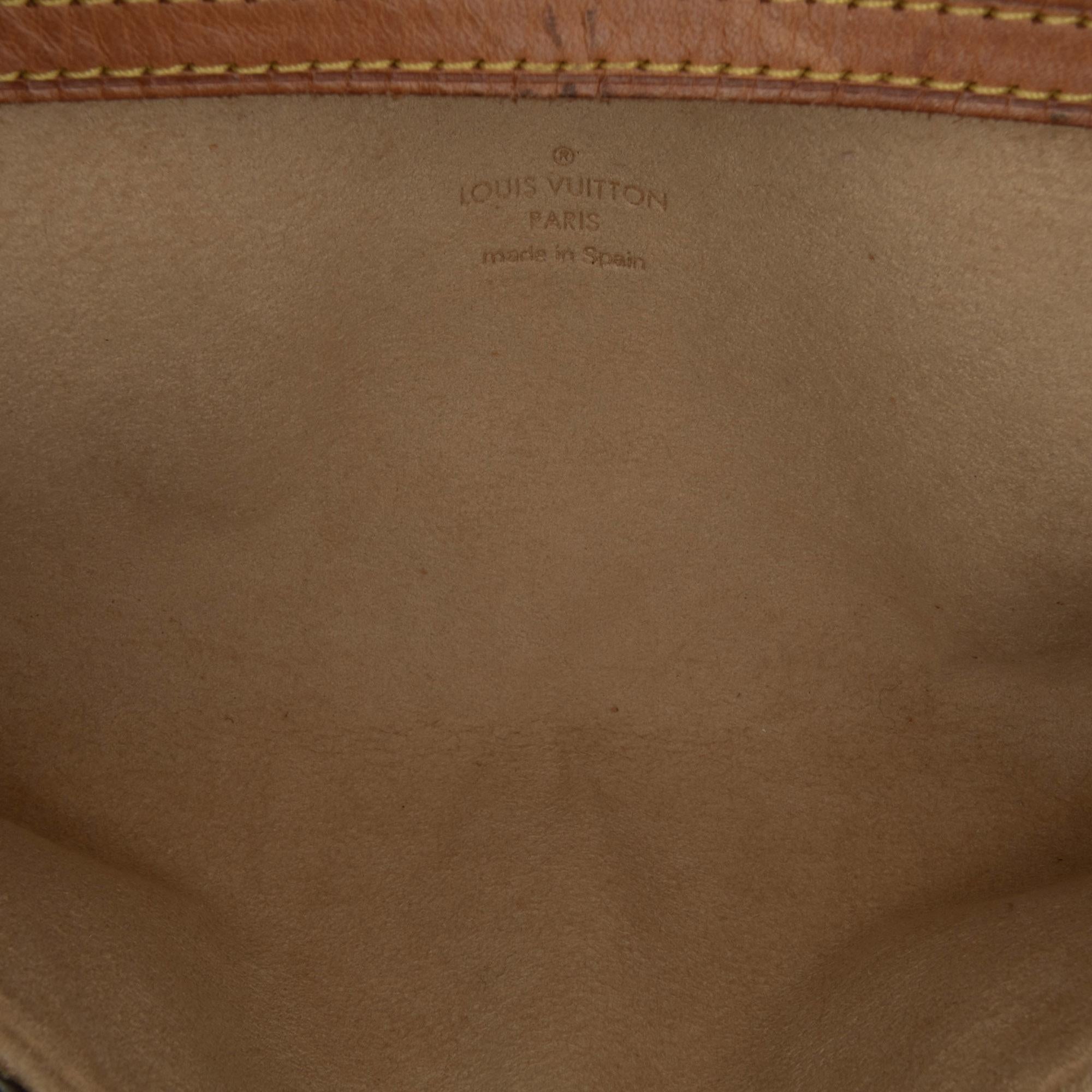 Louis Vuitton Monogram Pochette Twin PM (SHG-YDoyFP)