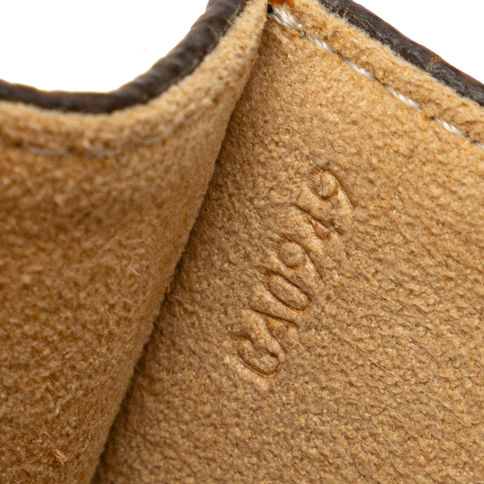 Louis Vuitton Monogram Pochette Twin PM (SHG-pDI3R4)