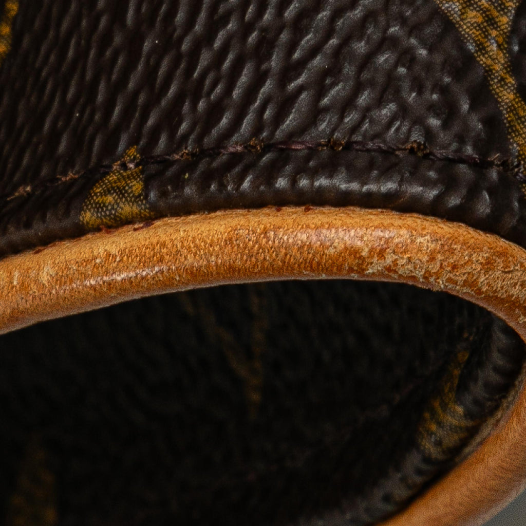 Louis Vuitton Monogram Pochette Twin PM (SHG-pDI3R4)