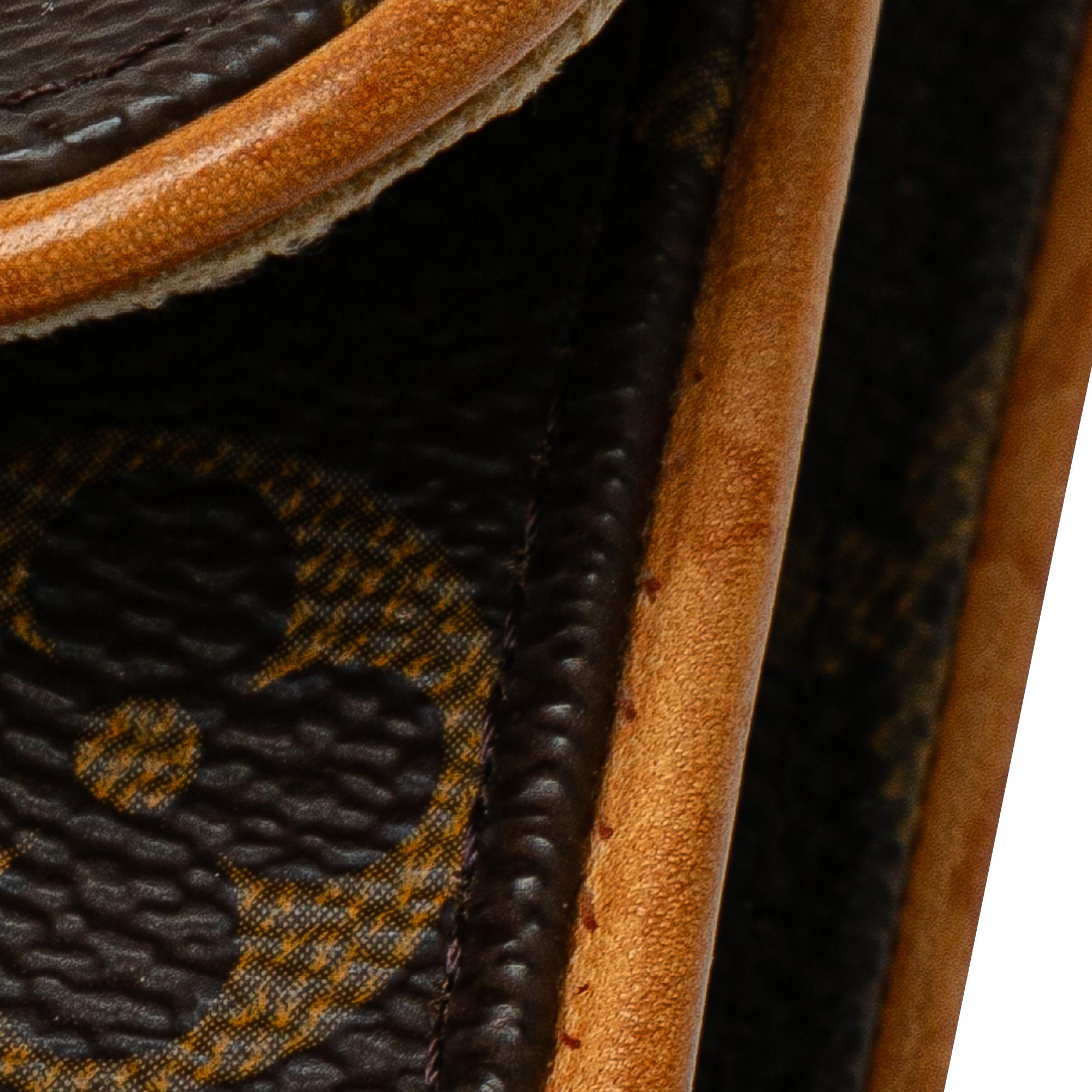 Louis Vuitton Monogram Pochette Twin PM (SHG-pDI3R4)