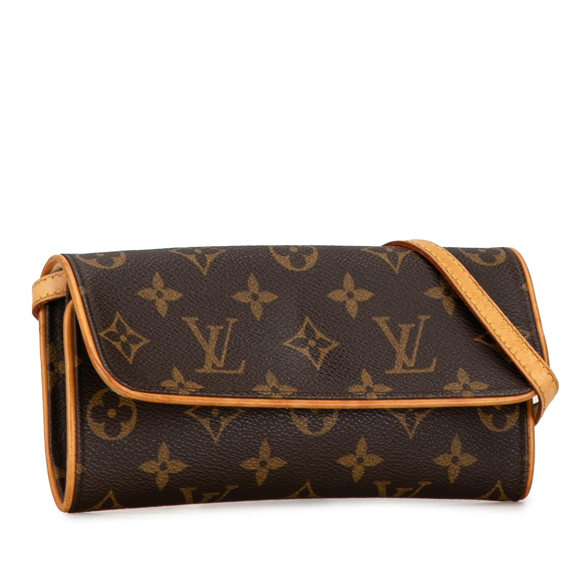 Louis Vuitton Monogram Pochette Twin PM (SHG-pDI3R4)
