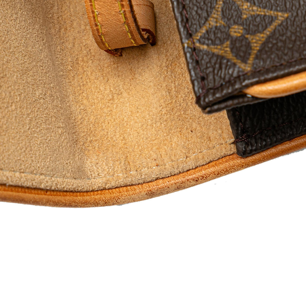 Louis Vuitton Monogram Pochette Twin PM (SHG-Wj9TGw)