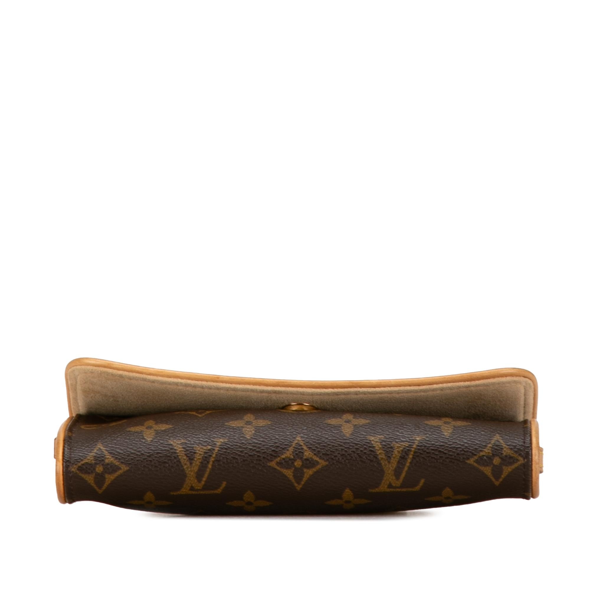 Louis Vuitton Monogram Pochette Twin PM (SHG-dRQmEi)
