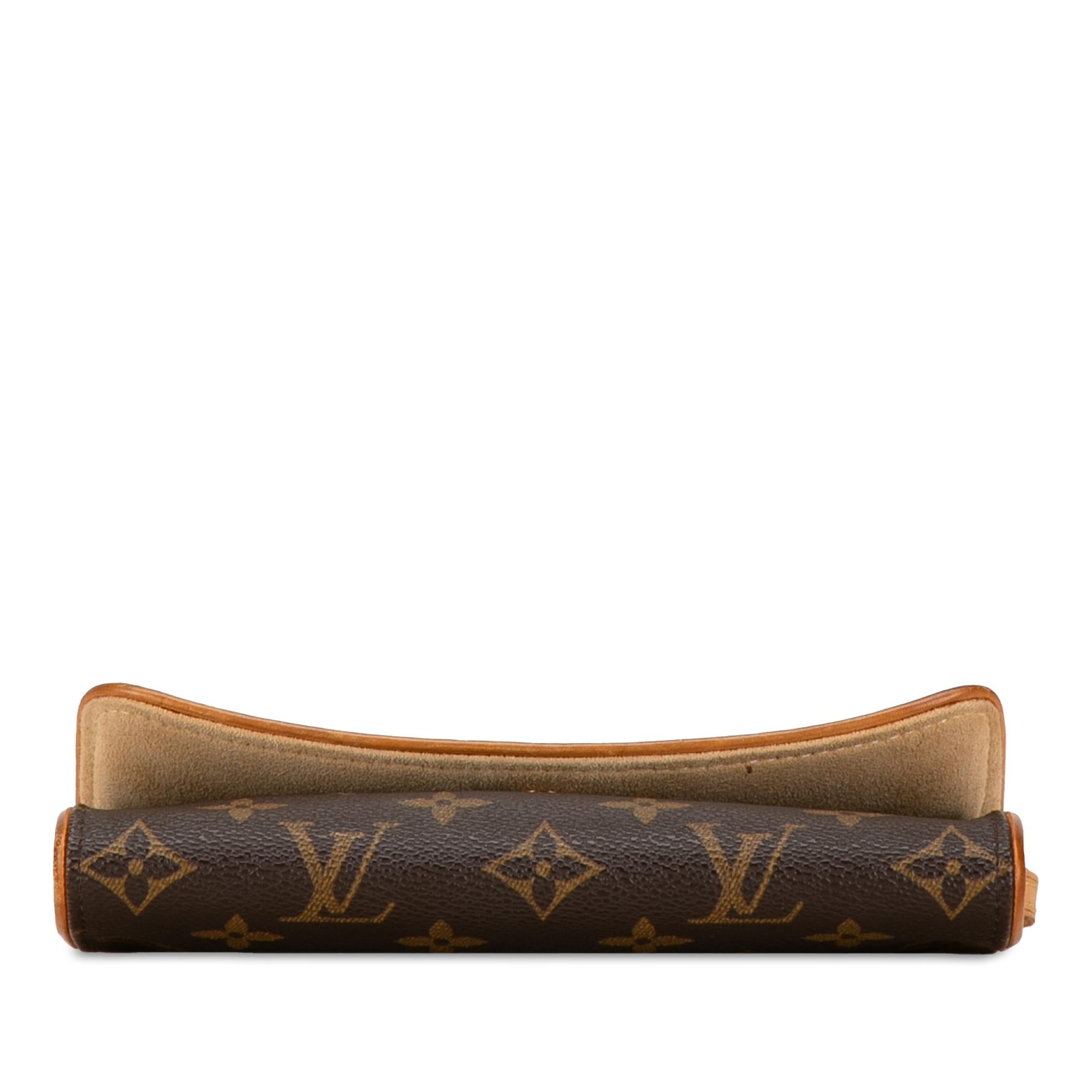 Louis Vuitton Monogram Pochette Twin PM (SHG-CQ7dMq)