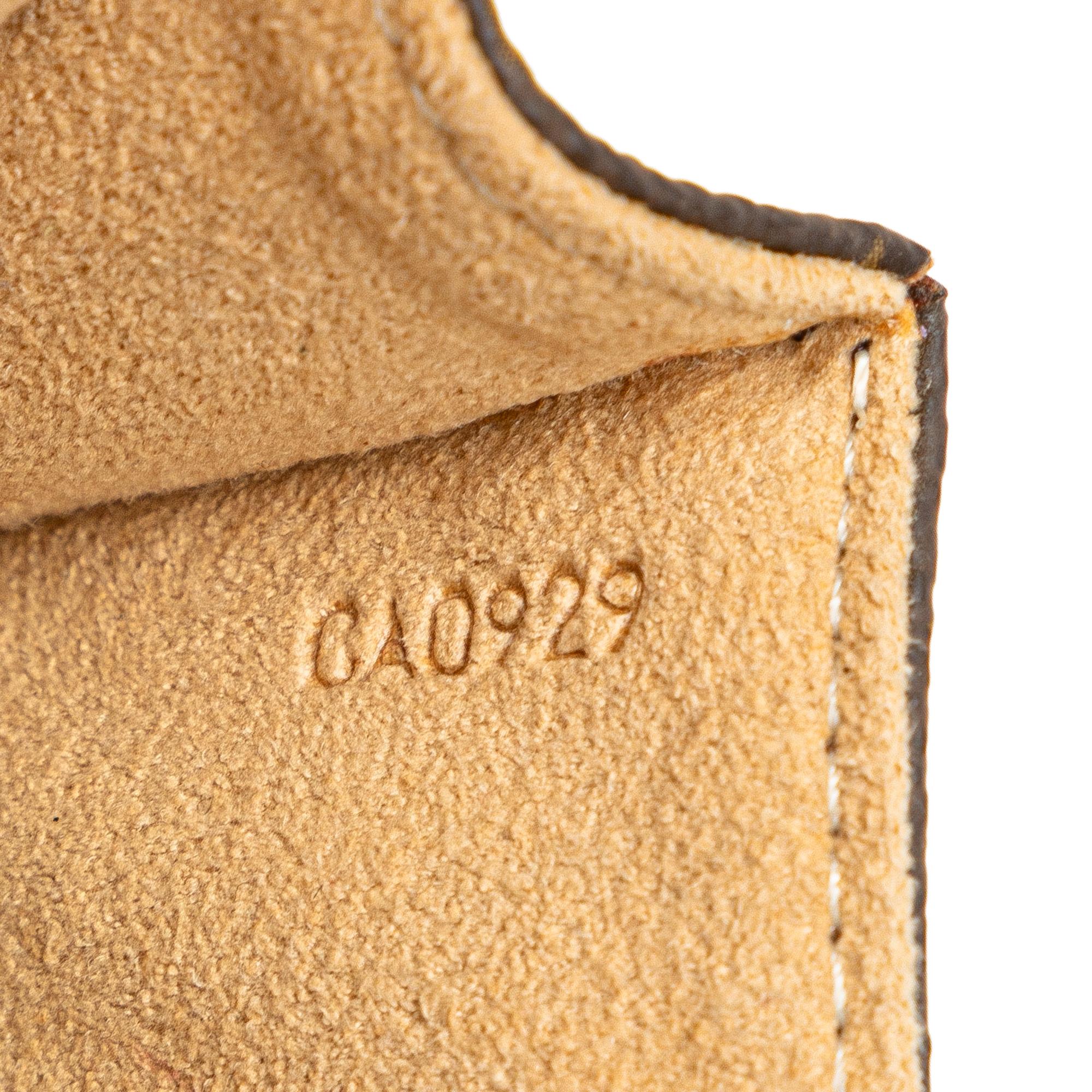 Louis Vuitton Monogram Pochette Twin PM (SHG-OTKjWk)