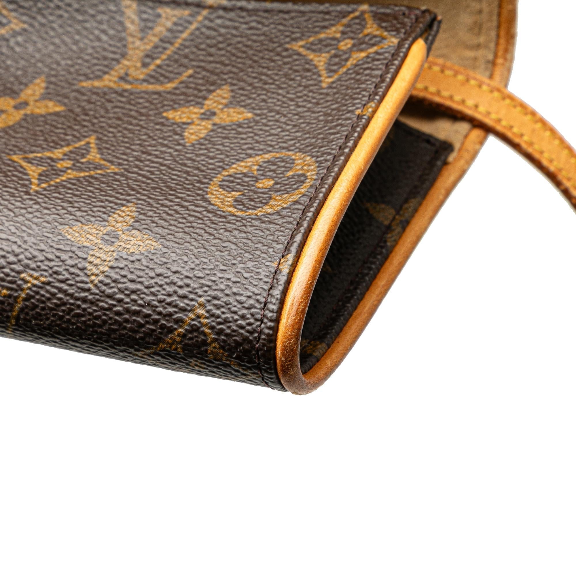 Louis Vuitton Monogram Pochette Twin PM