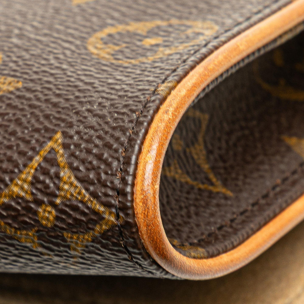 Louis Vuitton Monogram Pochette Twin PM