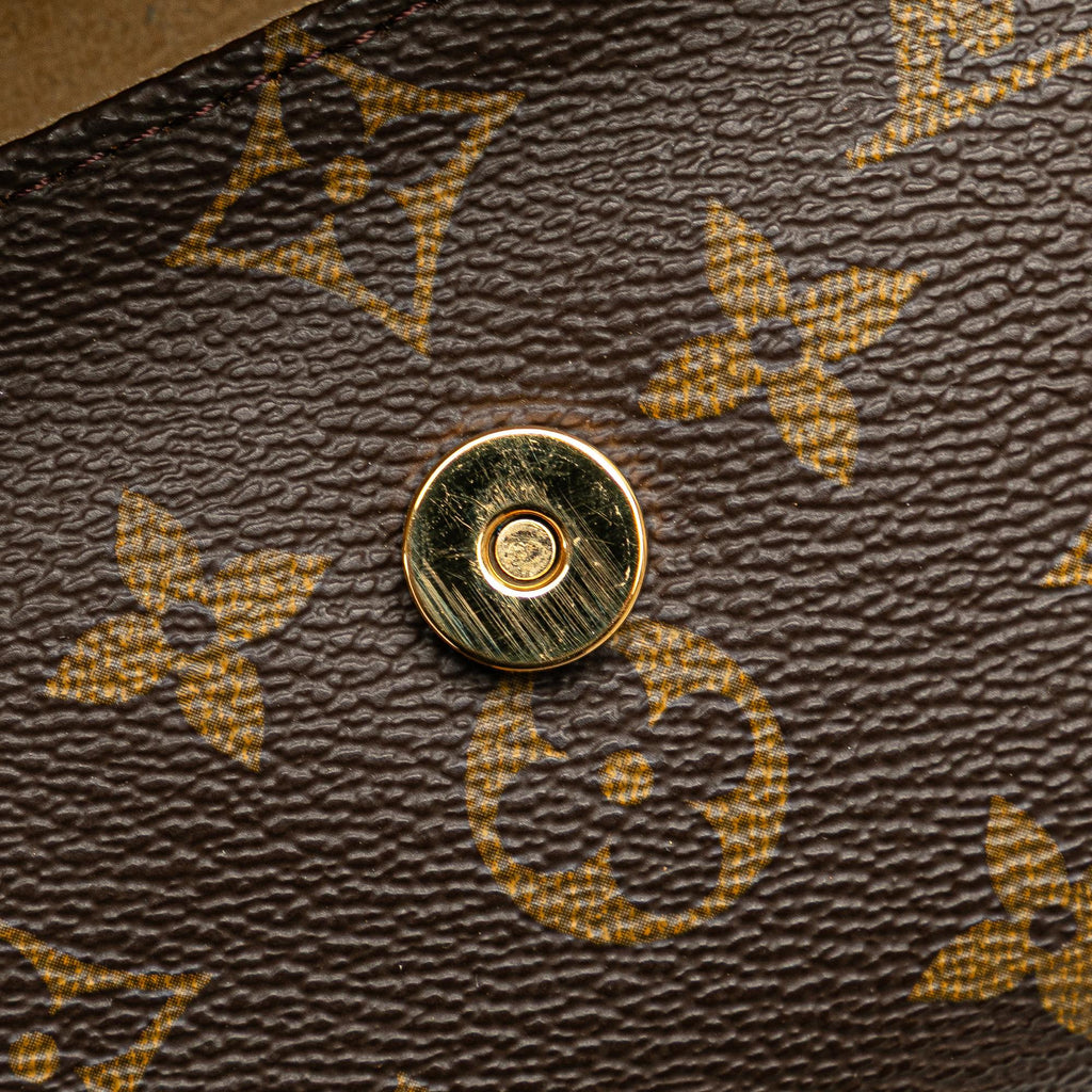 Louis Vuitton Monogram Pochette Twin PM